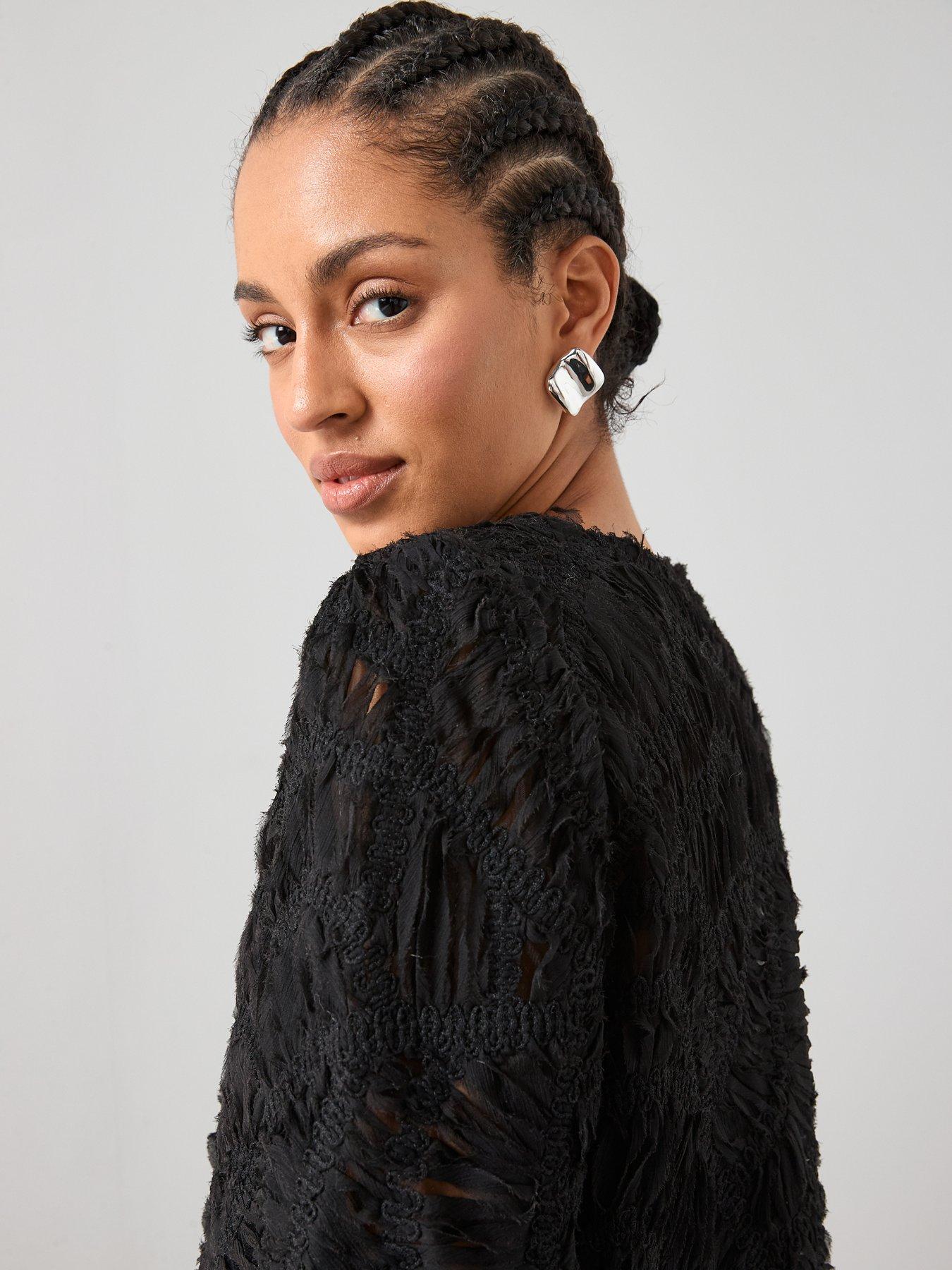 the-very-collection-embroidery-3d-effect-tie-blouse-blackoutfit