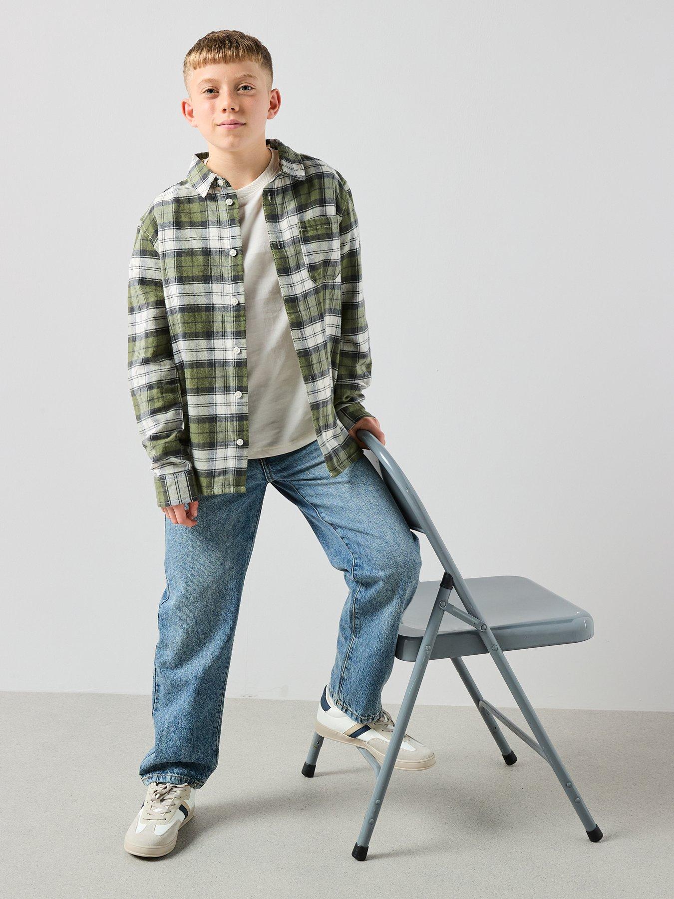 Image 3 of 6 of The Very Collection Boys Textured T-shirt And Check Shirt Outfit Set - Multi