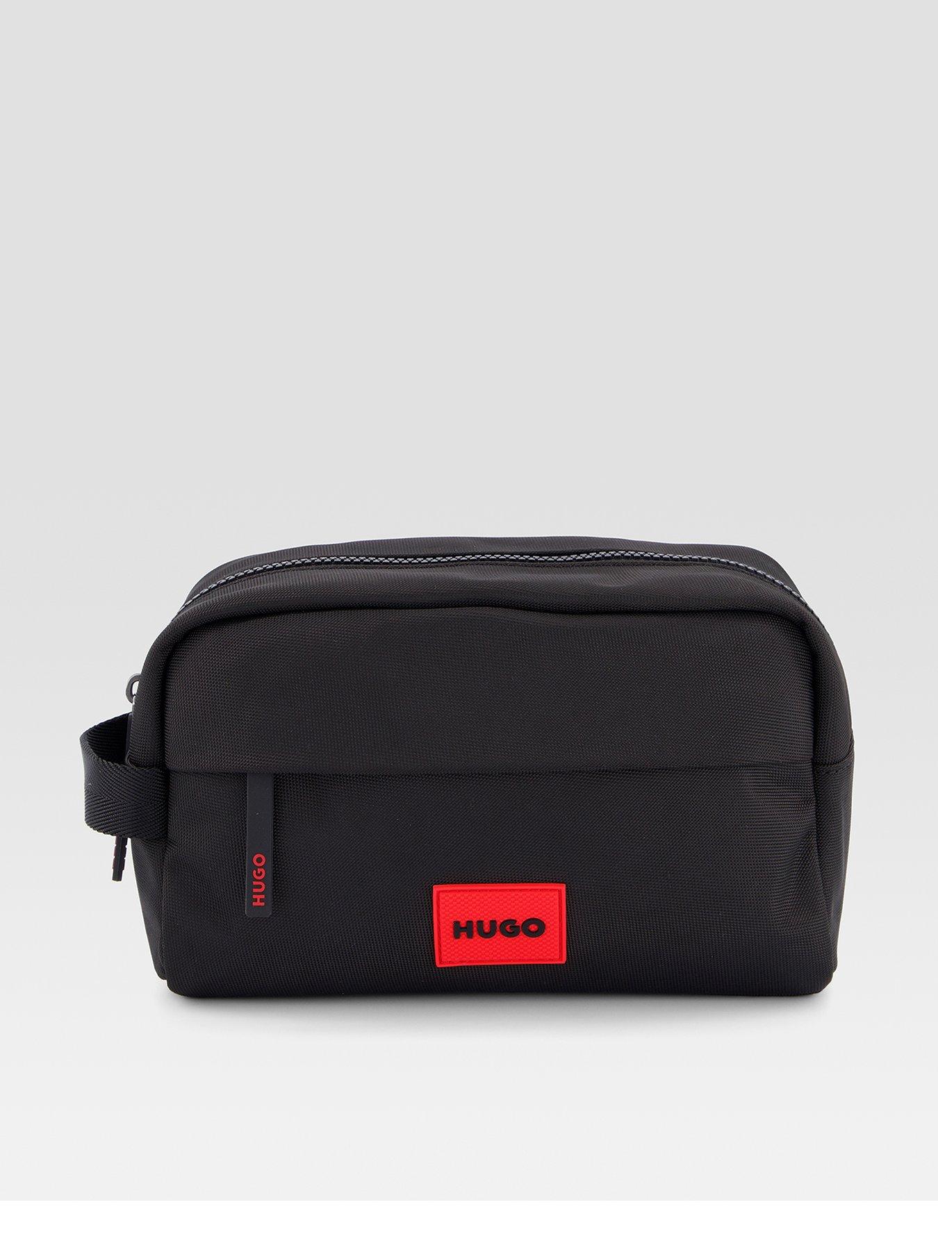 hugo-hugo-ethon-30-washbag-bag-blackfront