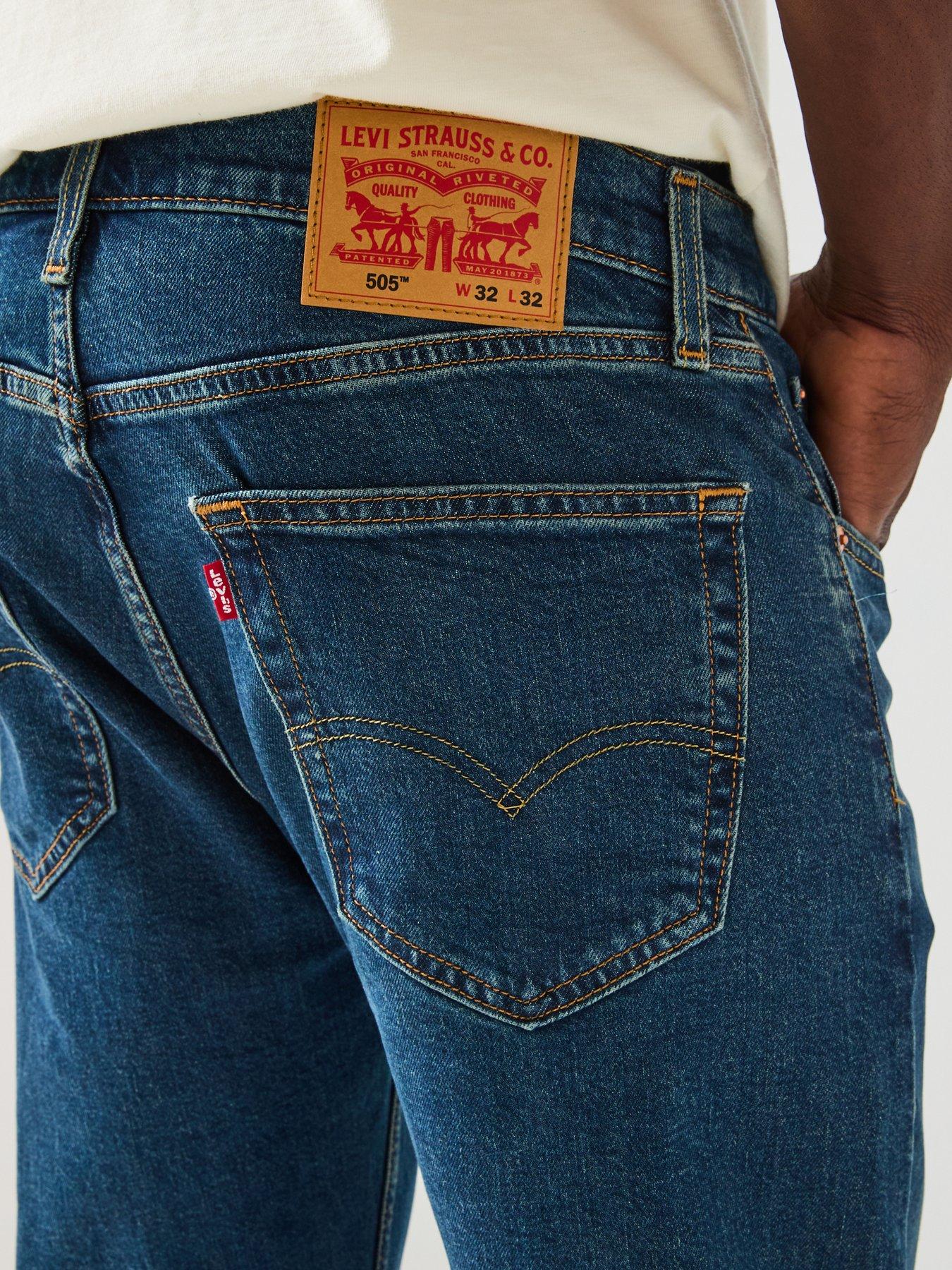 levis-505-regular-fit-jeans-dark-blueoutfit
