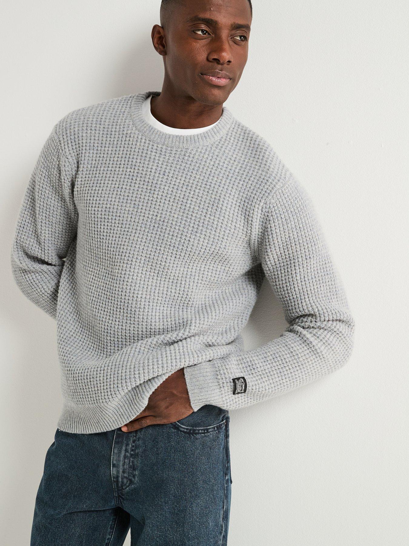 levis-presidio-crew-waffle-knitted-jumper-greyfront