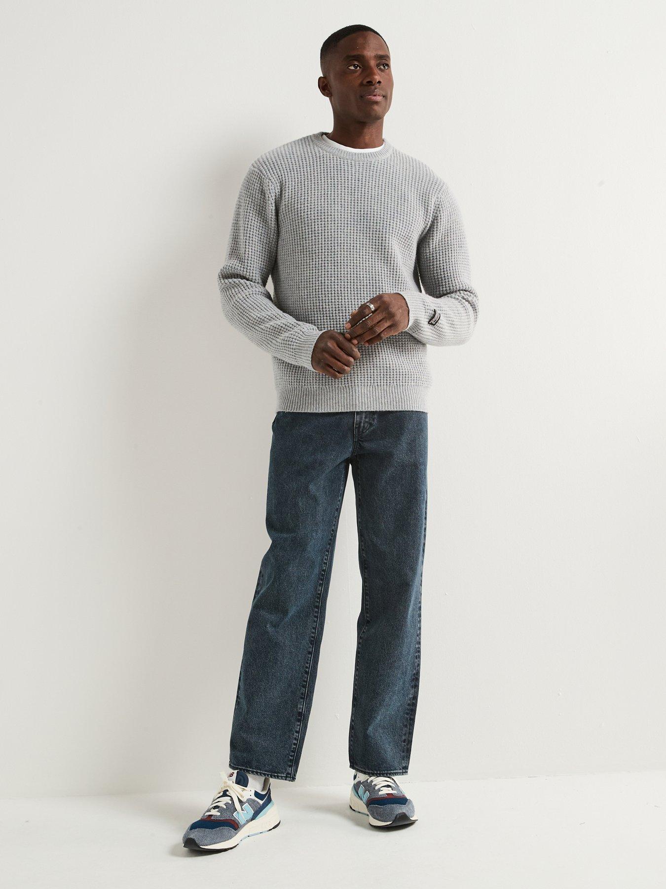 levis-presidio-crew-waffle-knitted-jumper-greyback