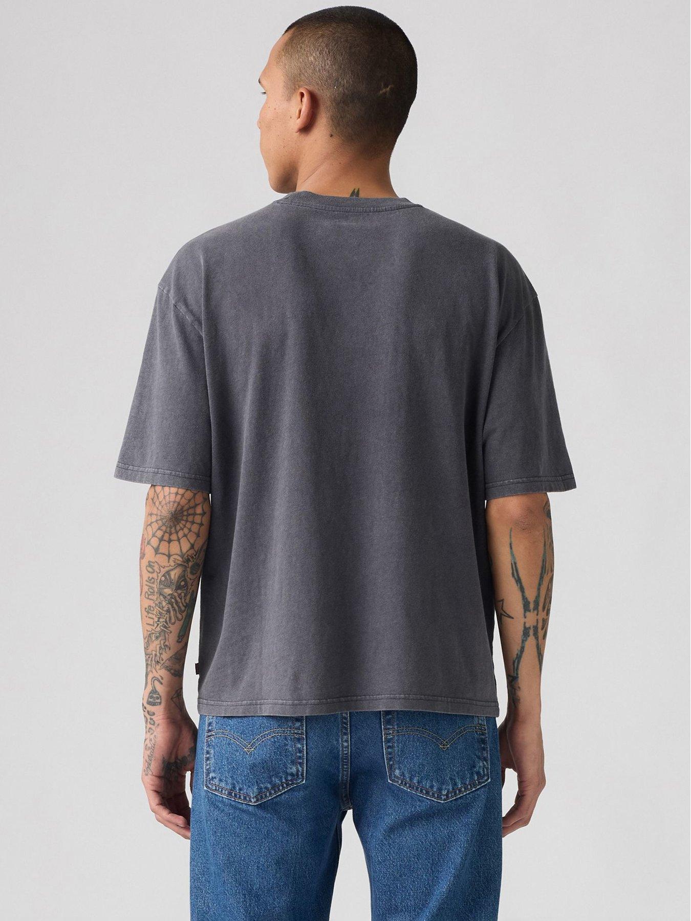 levis-lockwood-practice-graphic-short-sleeve-t-shirt--greystillFront