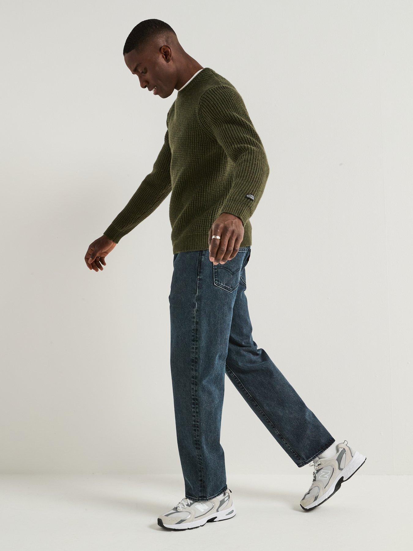 levis-presidio-crew-waffle-knitted-jumper-browndetail