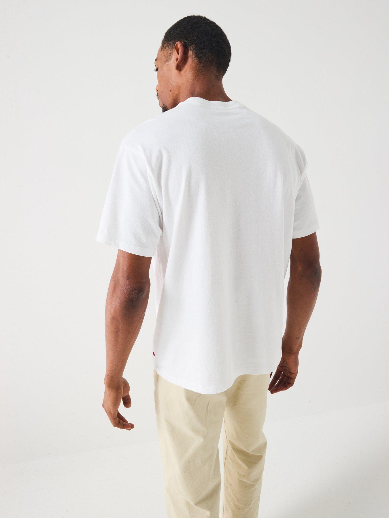 Image 2 of 5 of Levi's Short Sleeve Vintage Fit Graphic T-Shirt- White