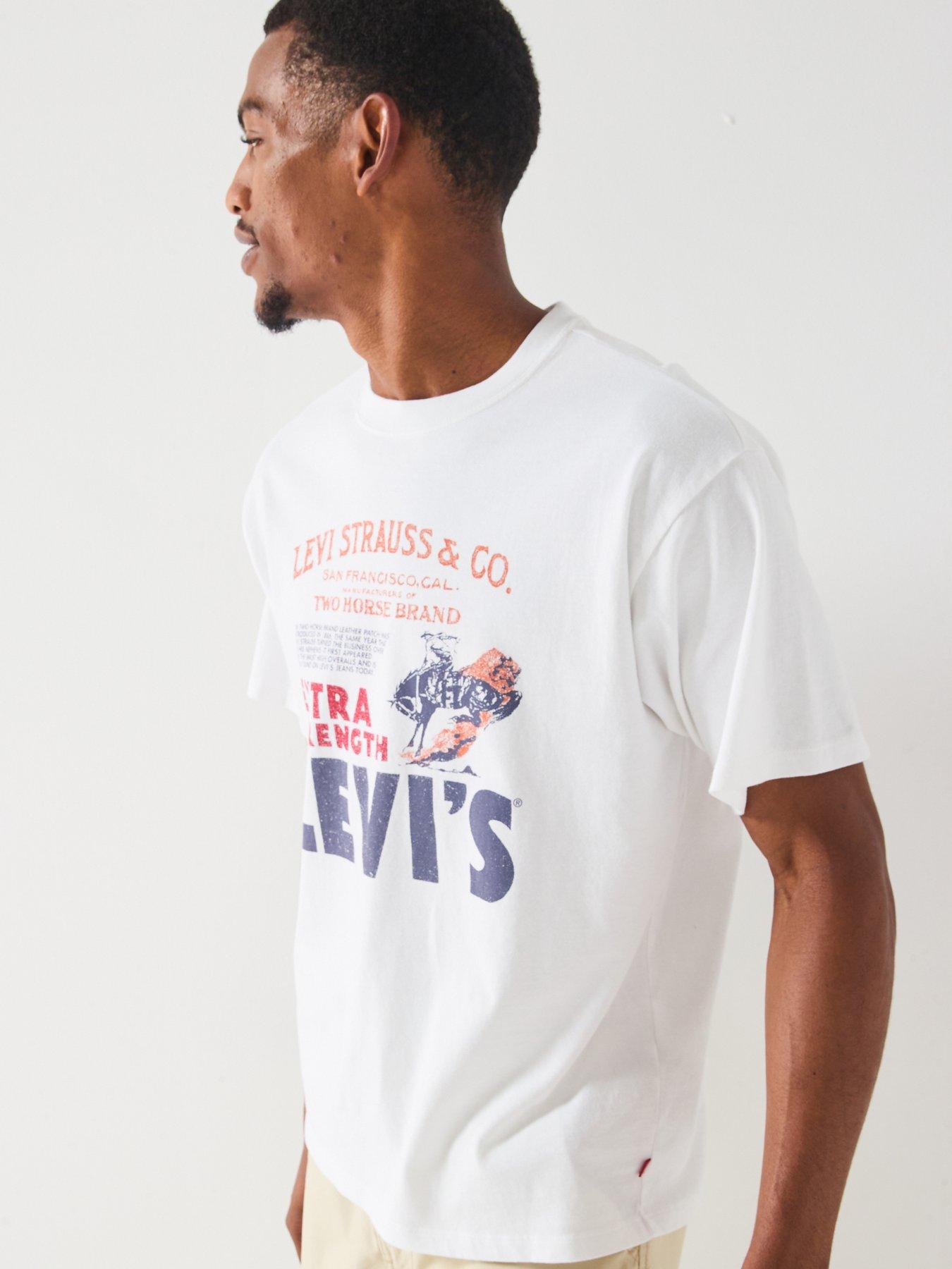 Image 5 of 5 of Levi's Short Sleeve Vintage Fit Graphic T-Shirt- White