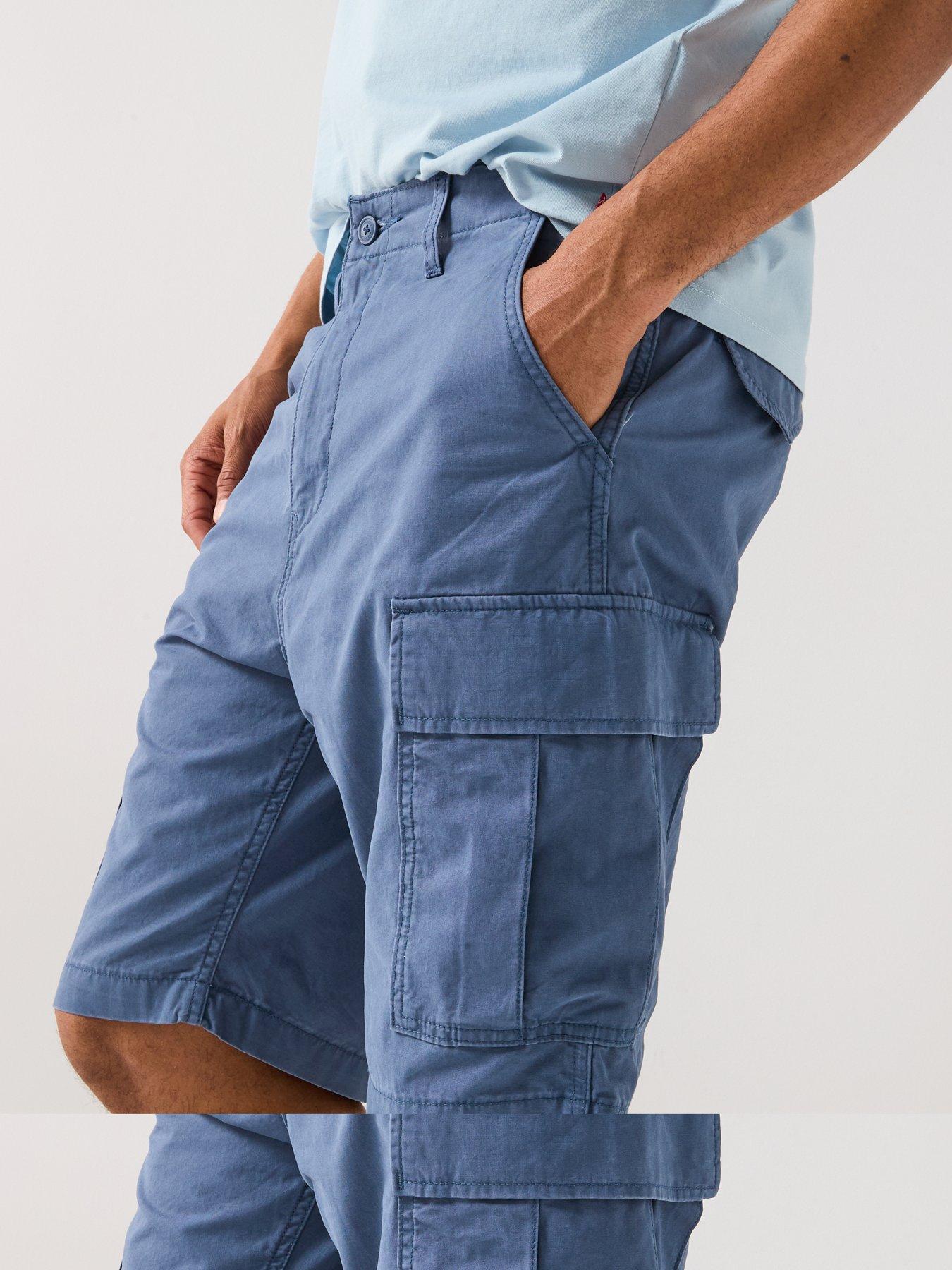 levis-carrier-cargo-shorts--navyoutfit