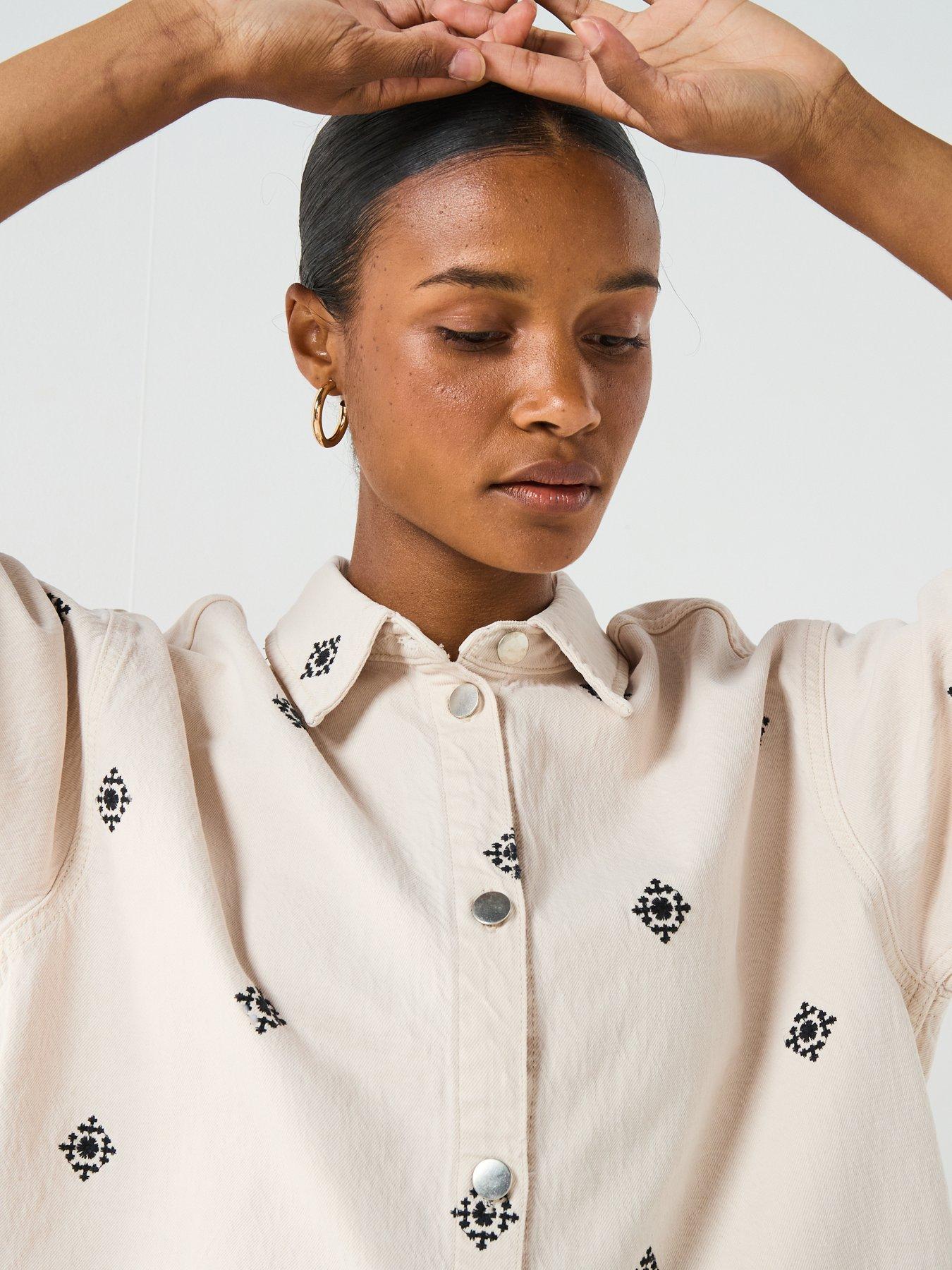 vero-moda-short-sleeve-embroidered-denim-shirt-creamoutfit