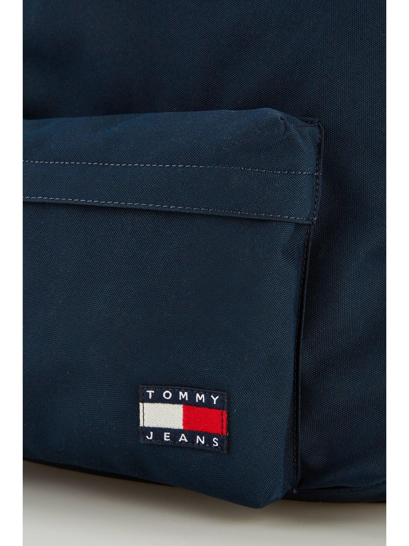 Image 3 of 4 of Tommy Jeans Tjm Ess Daily Dome Backpack - Navy