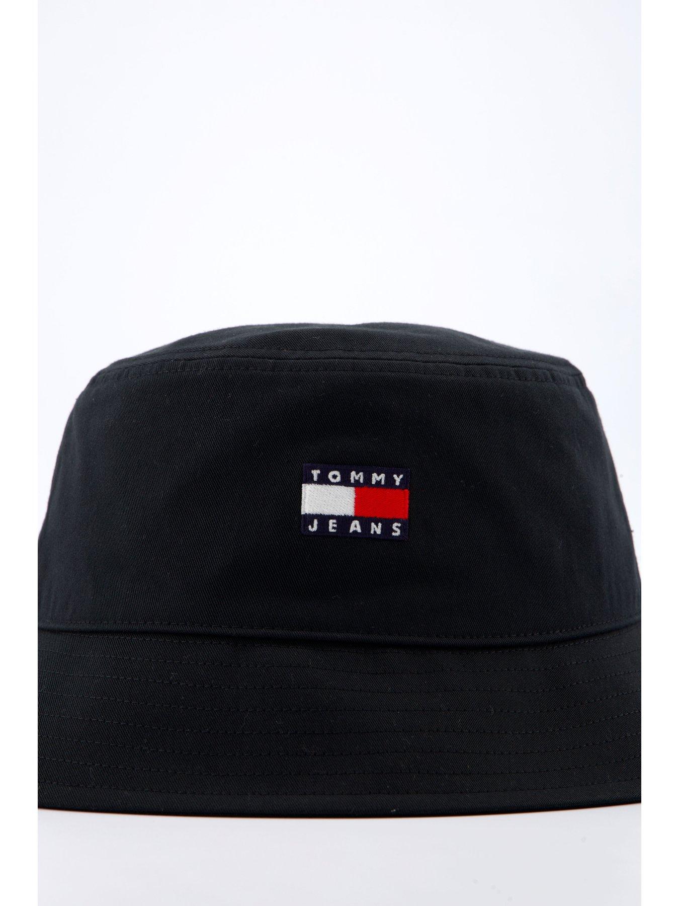Image 3 of 4 of Tommy Jeans Heritage Entry Bucket Hat - Black