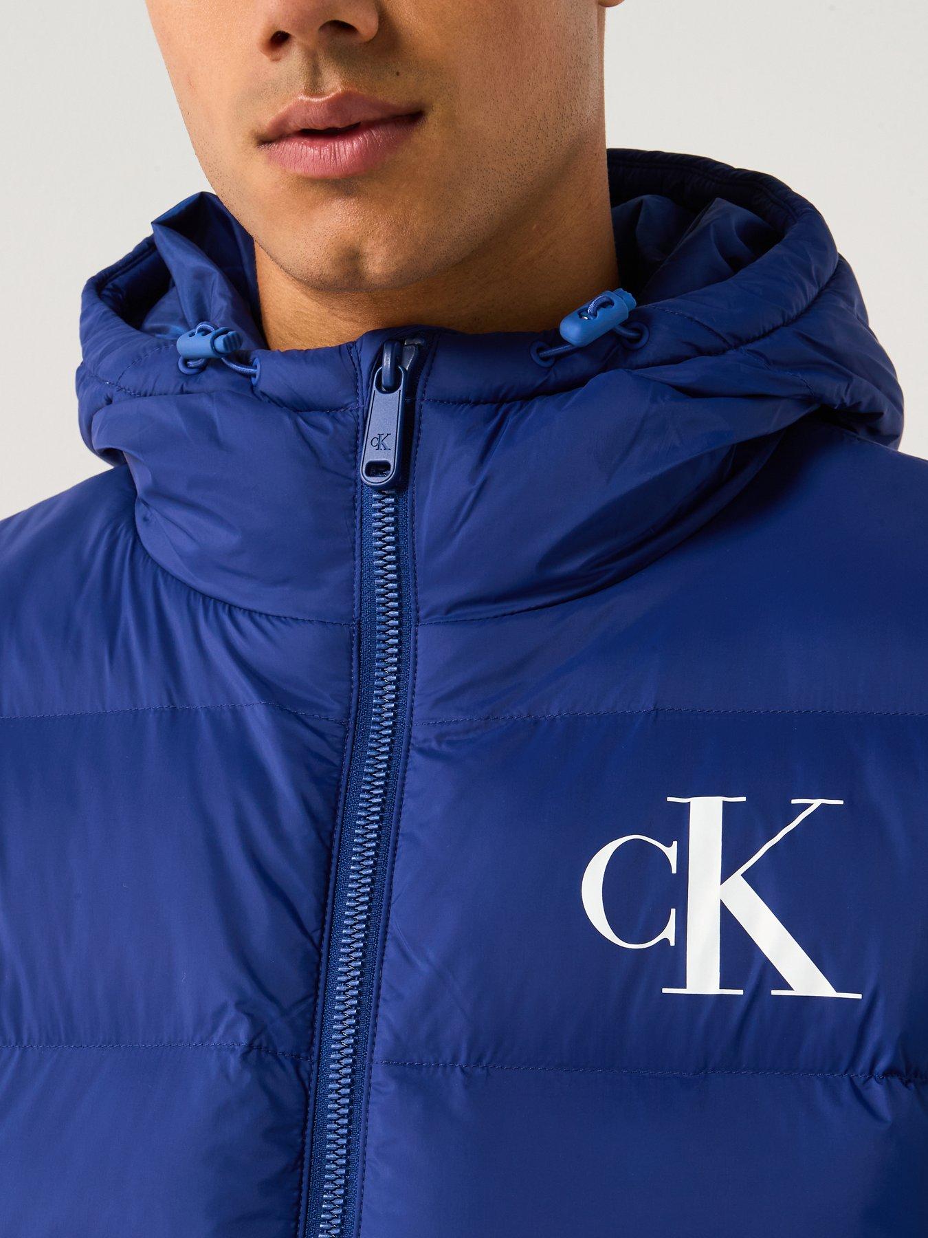 calvin-klein-jeans-nylon-monogram-quilted-jacket-blueoutfit
