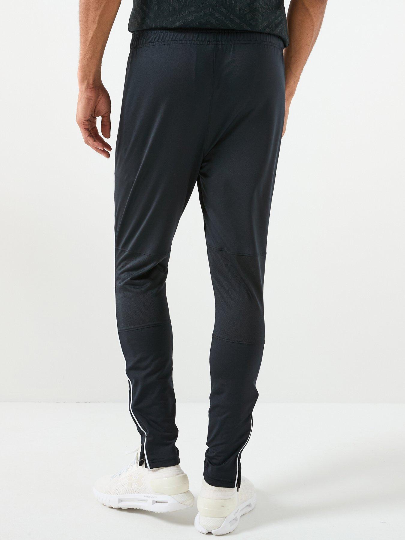 under-armour-mens-challenger-training-pants-blackwhitestillFront