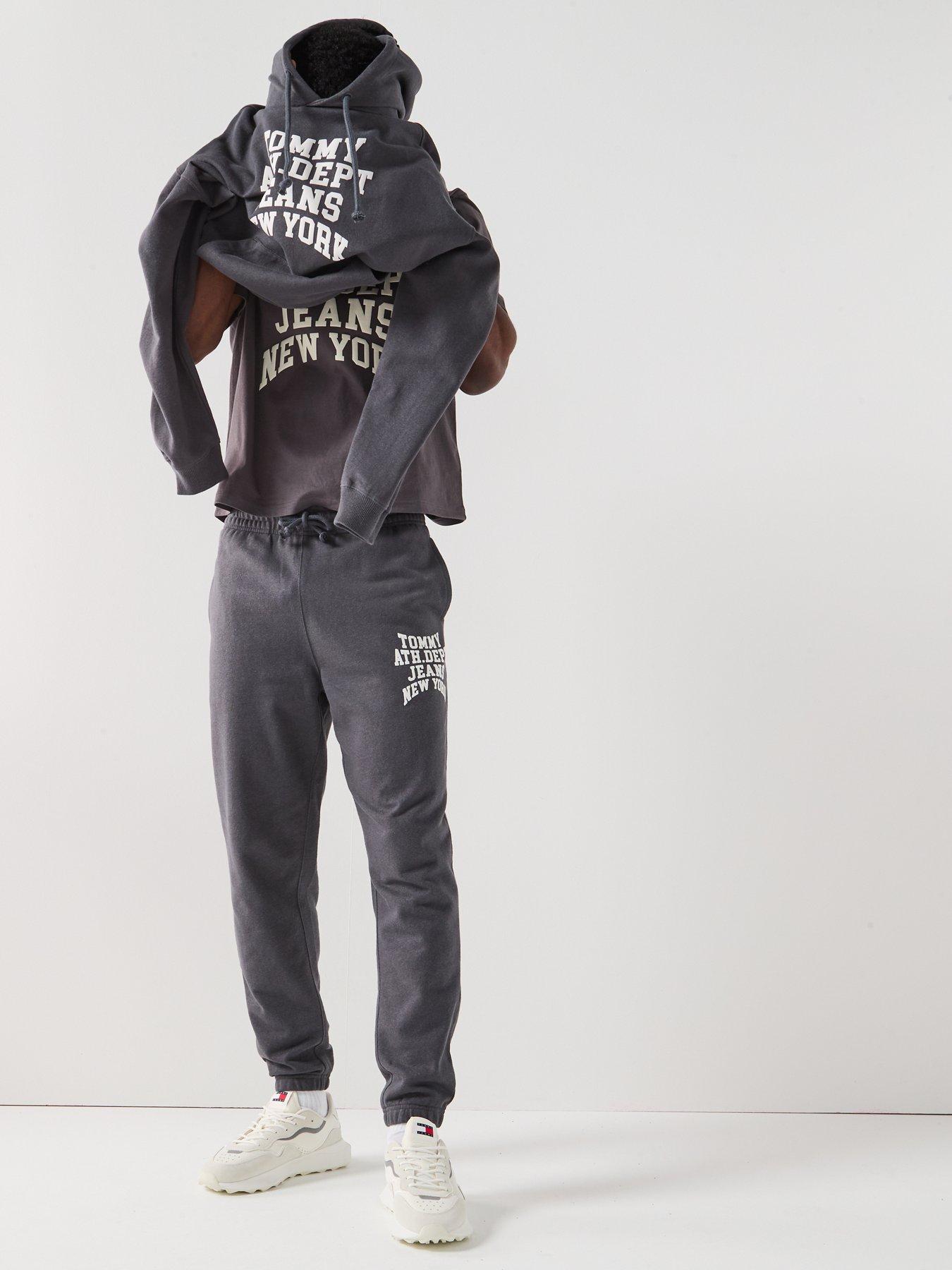 Image 3 of 6 of Tommy Jeans Regular Fit Cuffed Joggers - Black