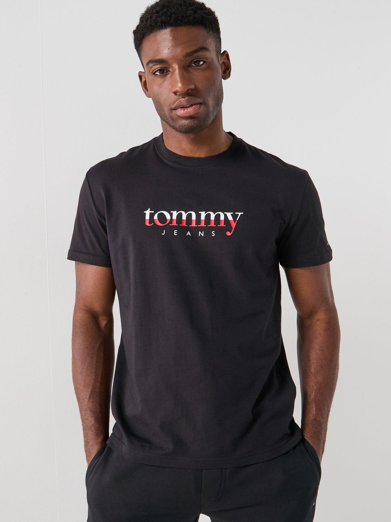 tommy-jeans-chest-logo-t-shirt-blackfront