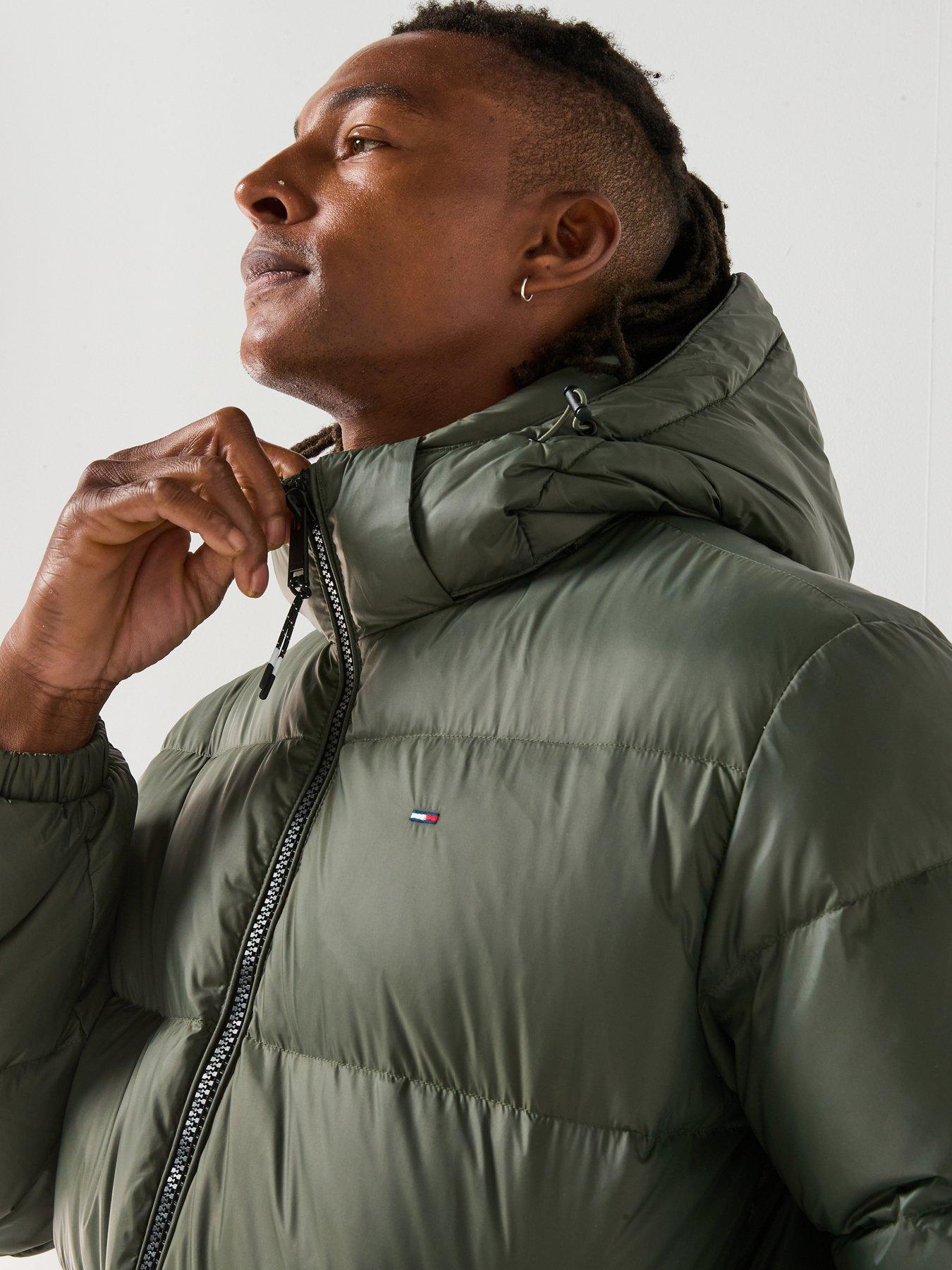 tommy-jeans-essential-down-hooded-long-quilted-jacket-khakioutfit