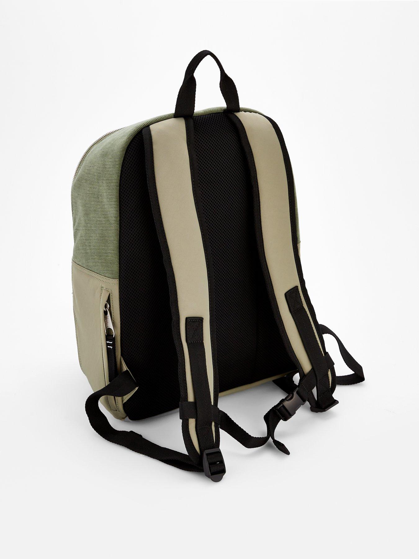 tommy-jeans-daily-tech-backpack-khakiback