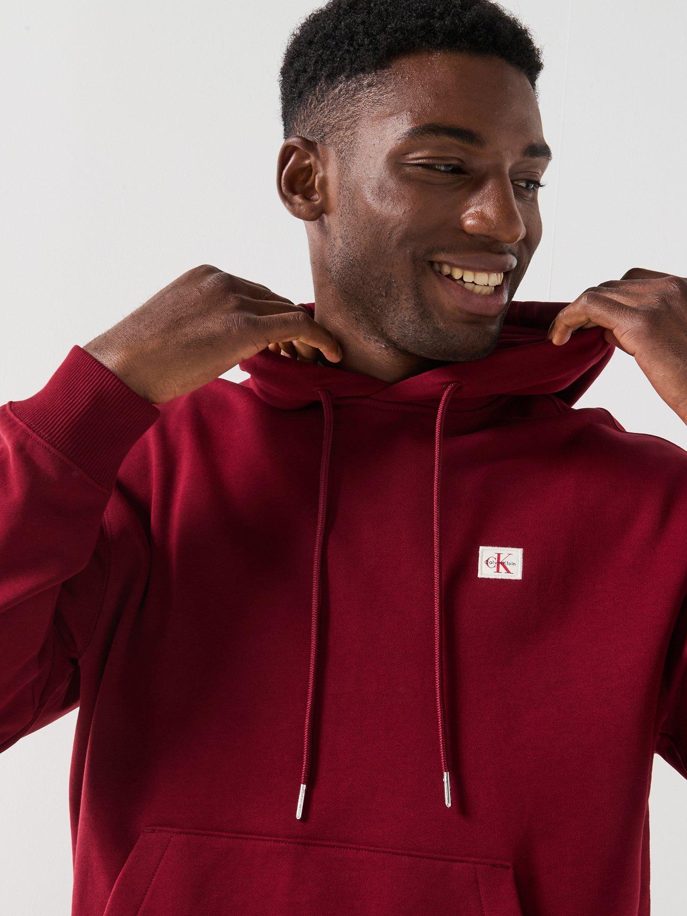 calvin-klein-jeans-left-chest-woven-badge-overhead-hoodie-dark-redoutfit