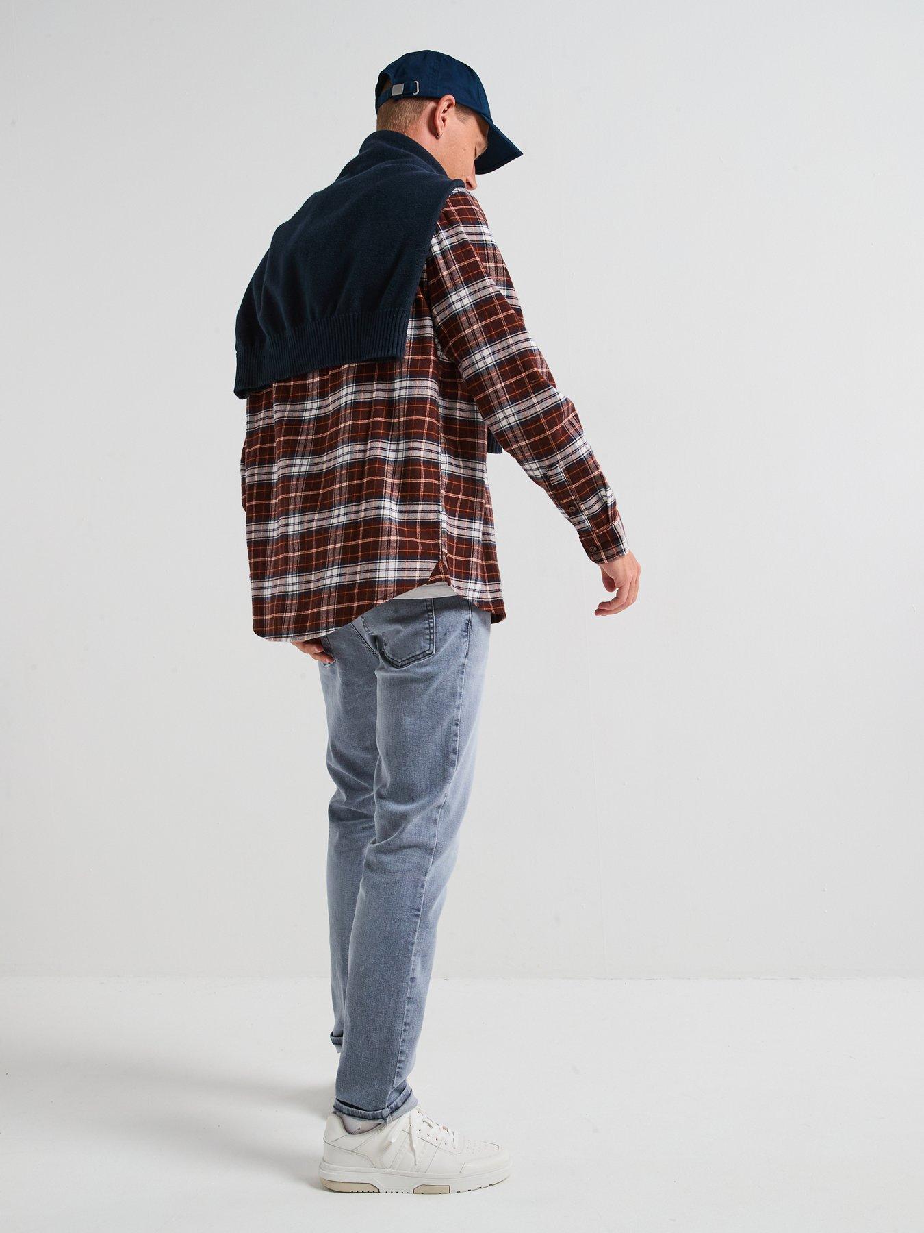 tommy-jeans-scanton-slim-fit-greyoutfit