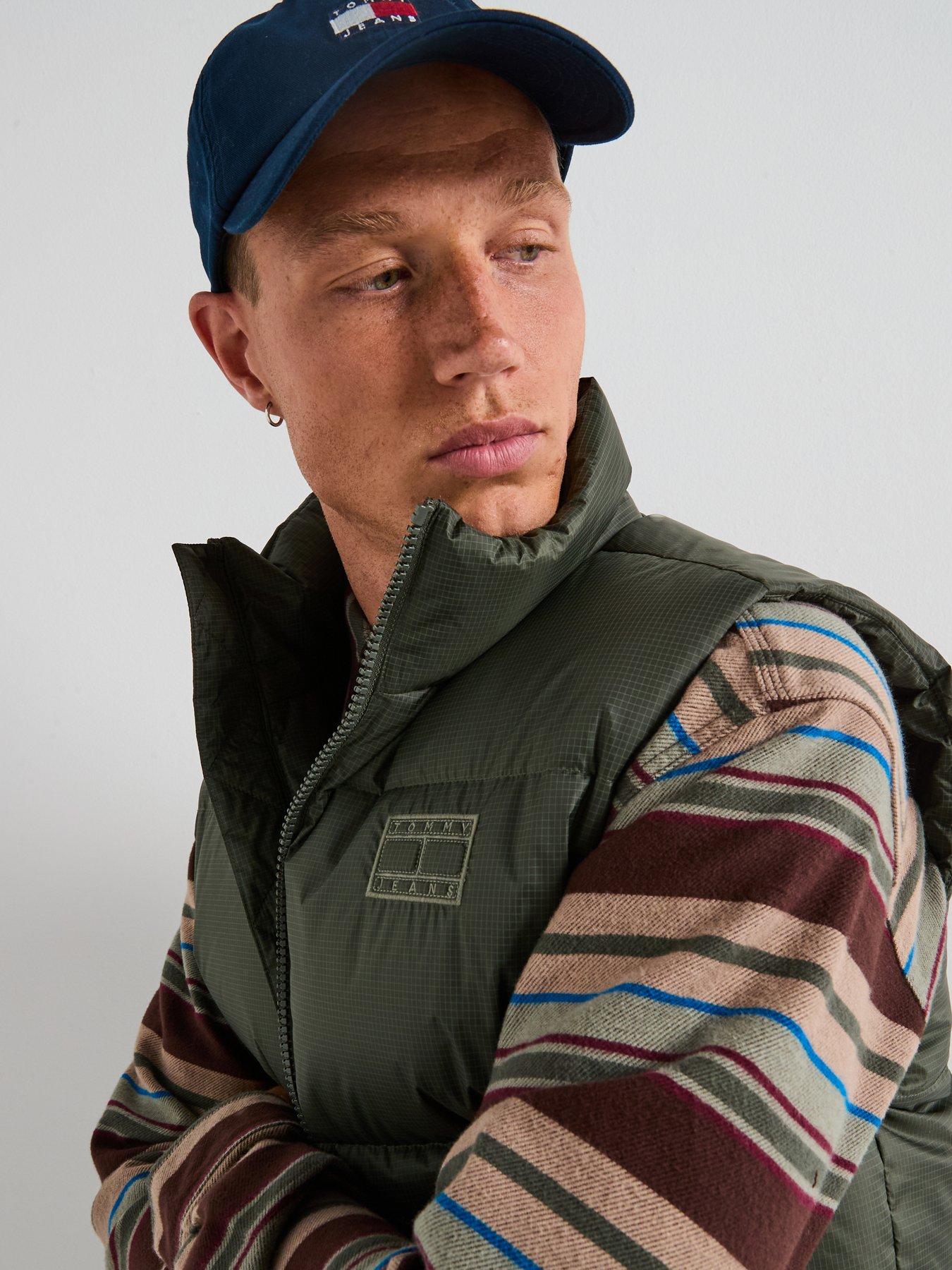 tommy-jeans-alaska-ripstop-down-gilet-greenoutfit