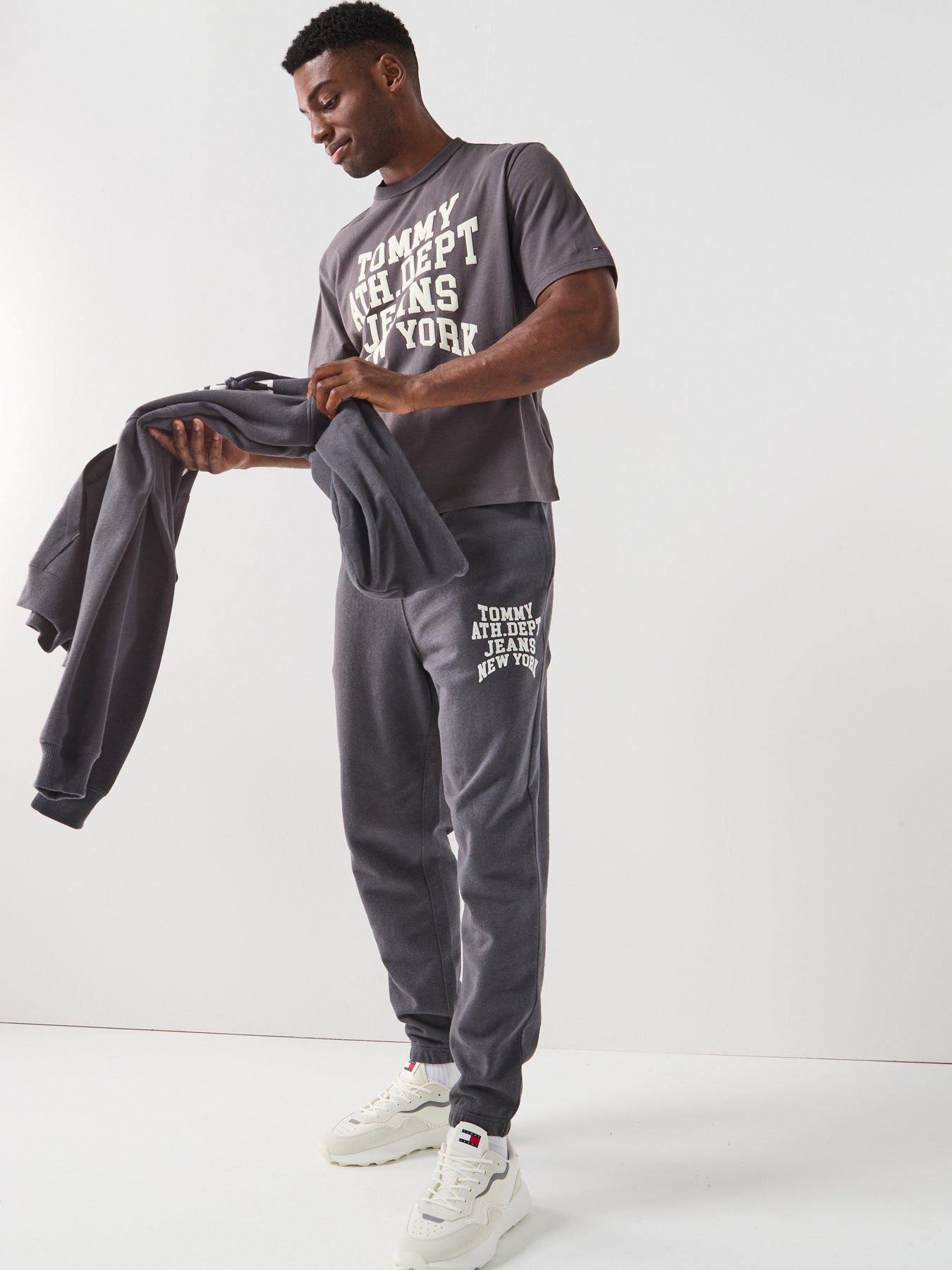 Image 3 of 6 of Tommy Jeans 90S Boxy Fit Varsity T-Shirt - Black