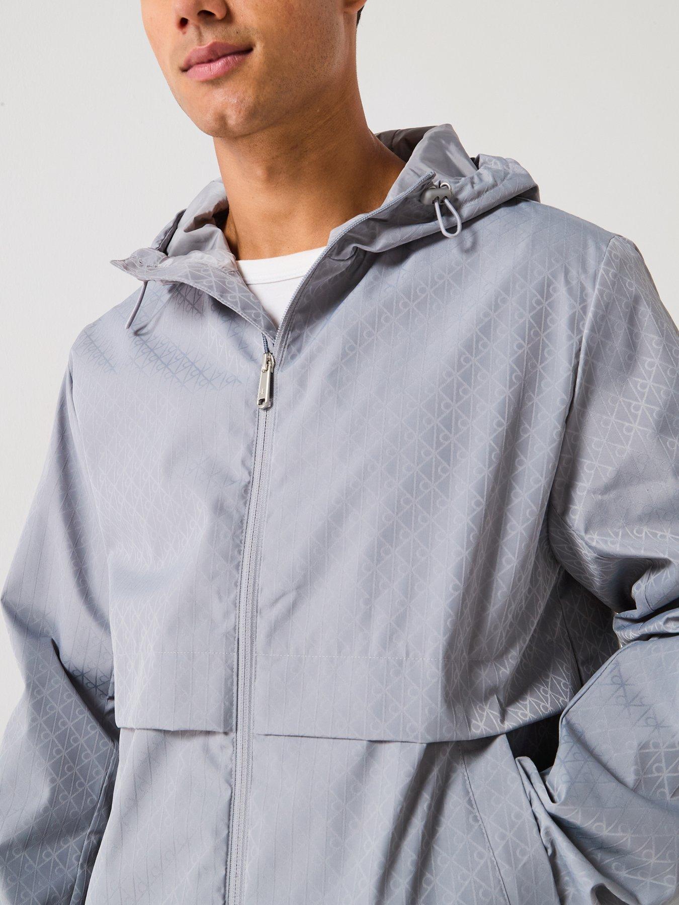 calvin-klein-jeans-all-over-print-monochrome-windbreaker-jacket-greyoutfit