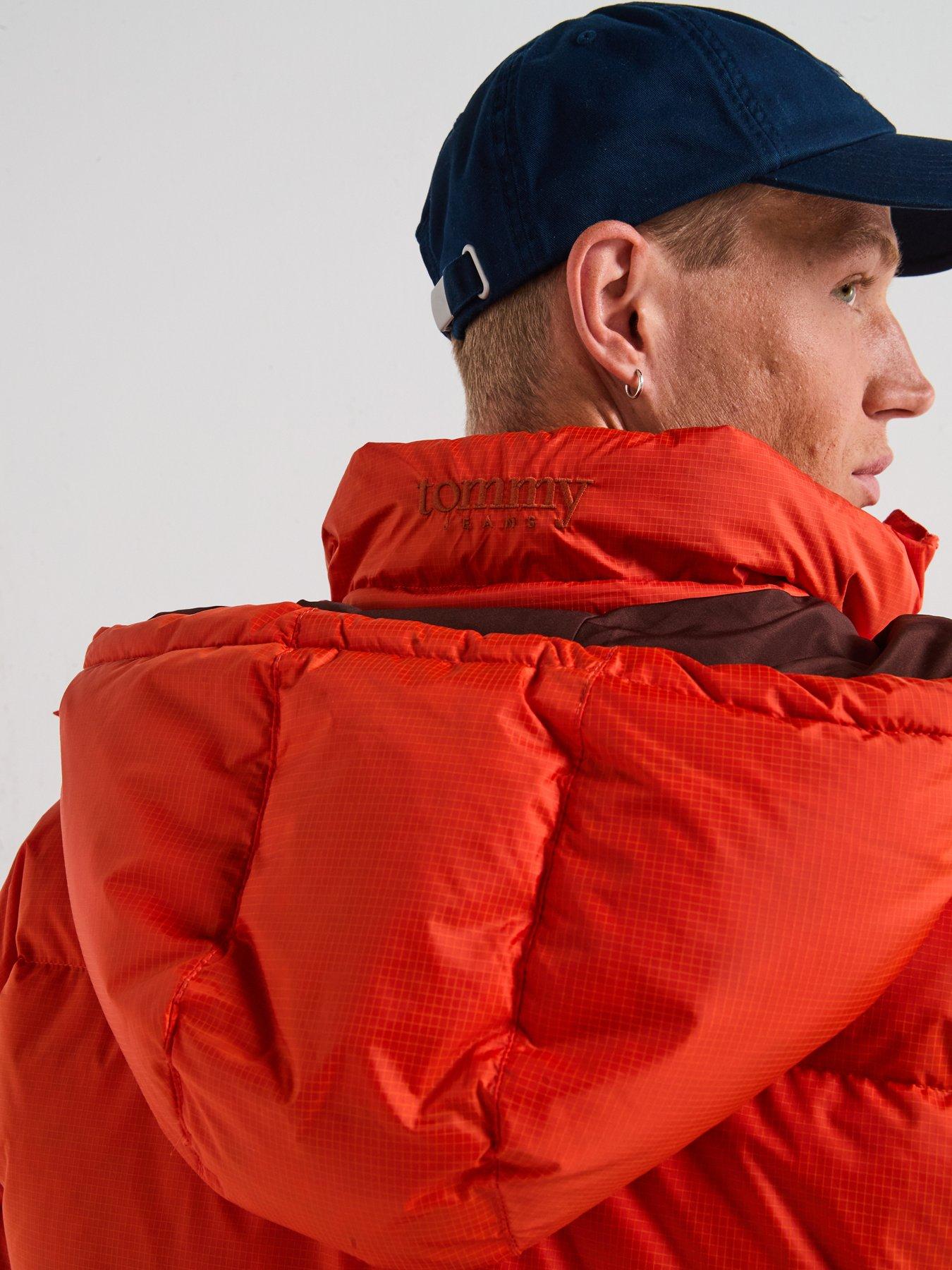 tommy-jeans-alaska-ripstop-quilted-jacket-orangeoutfit