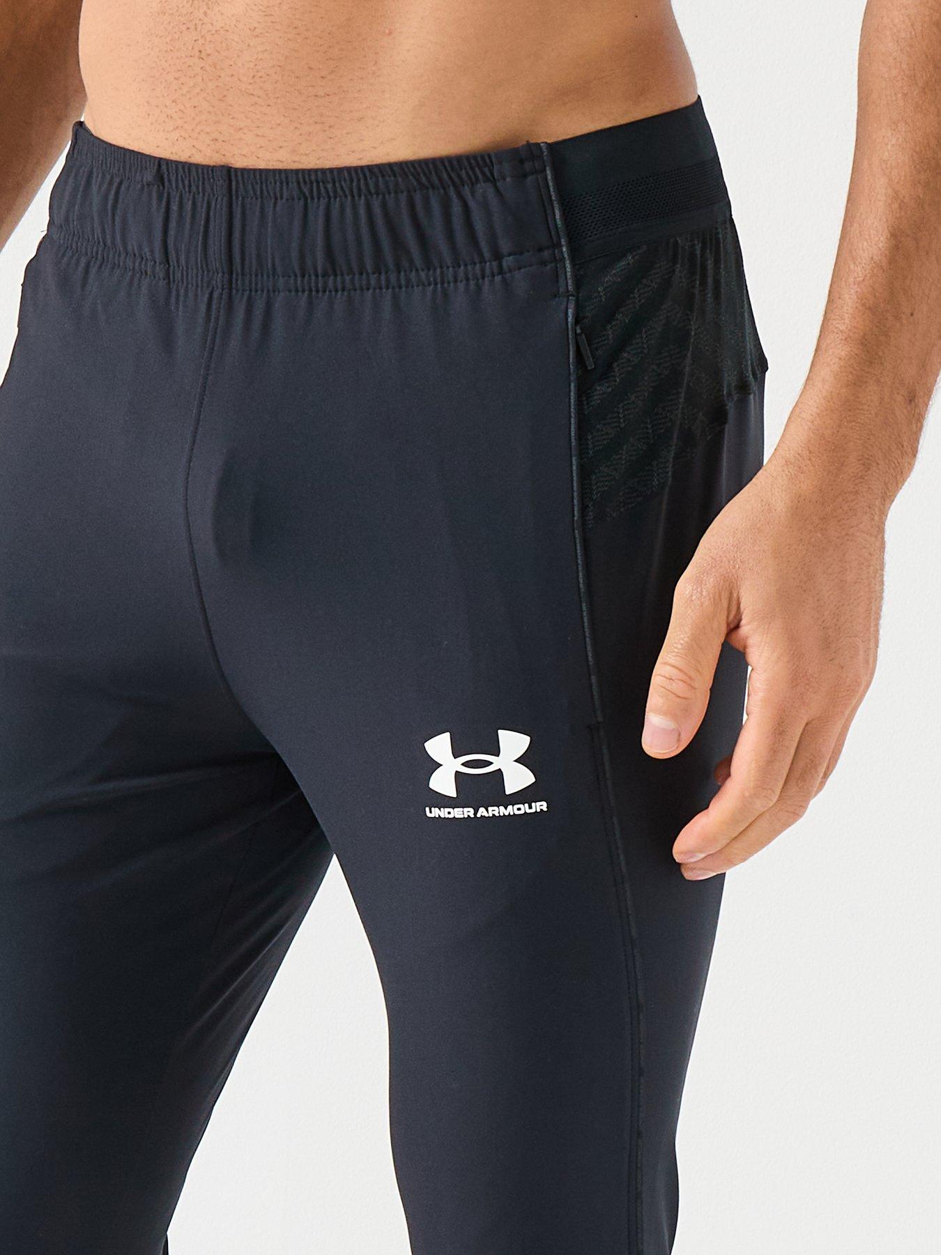 under-armour-mens-challenger-pro-pants-blackoutfit