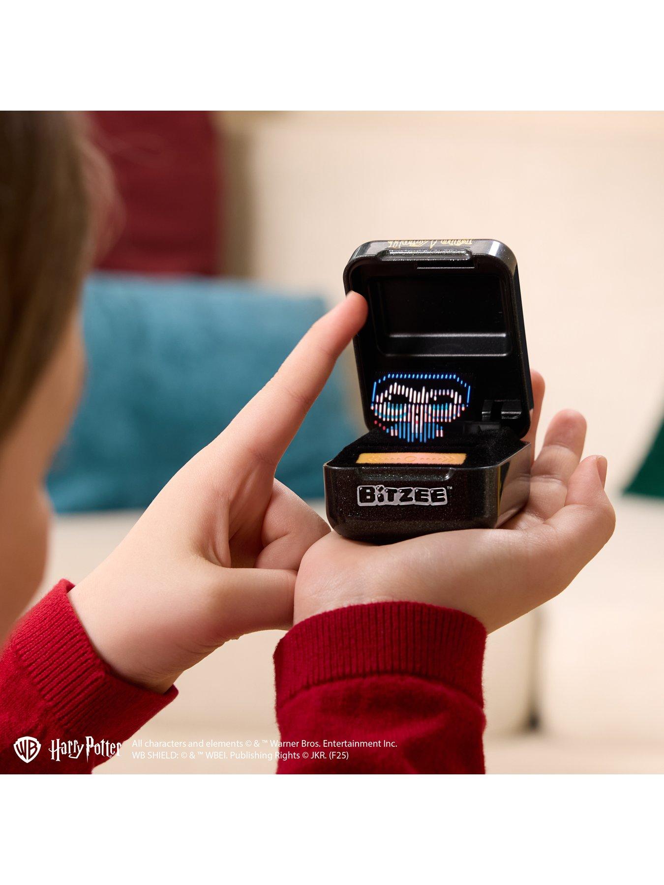 bitzee-bitzee-interactive-digital-pet-harry-potter-bitzeeback