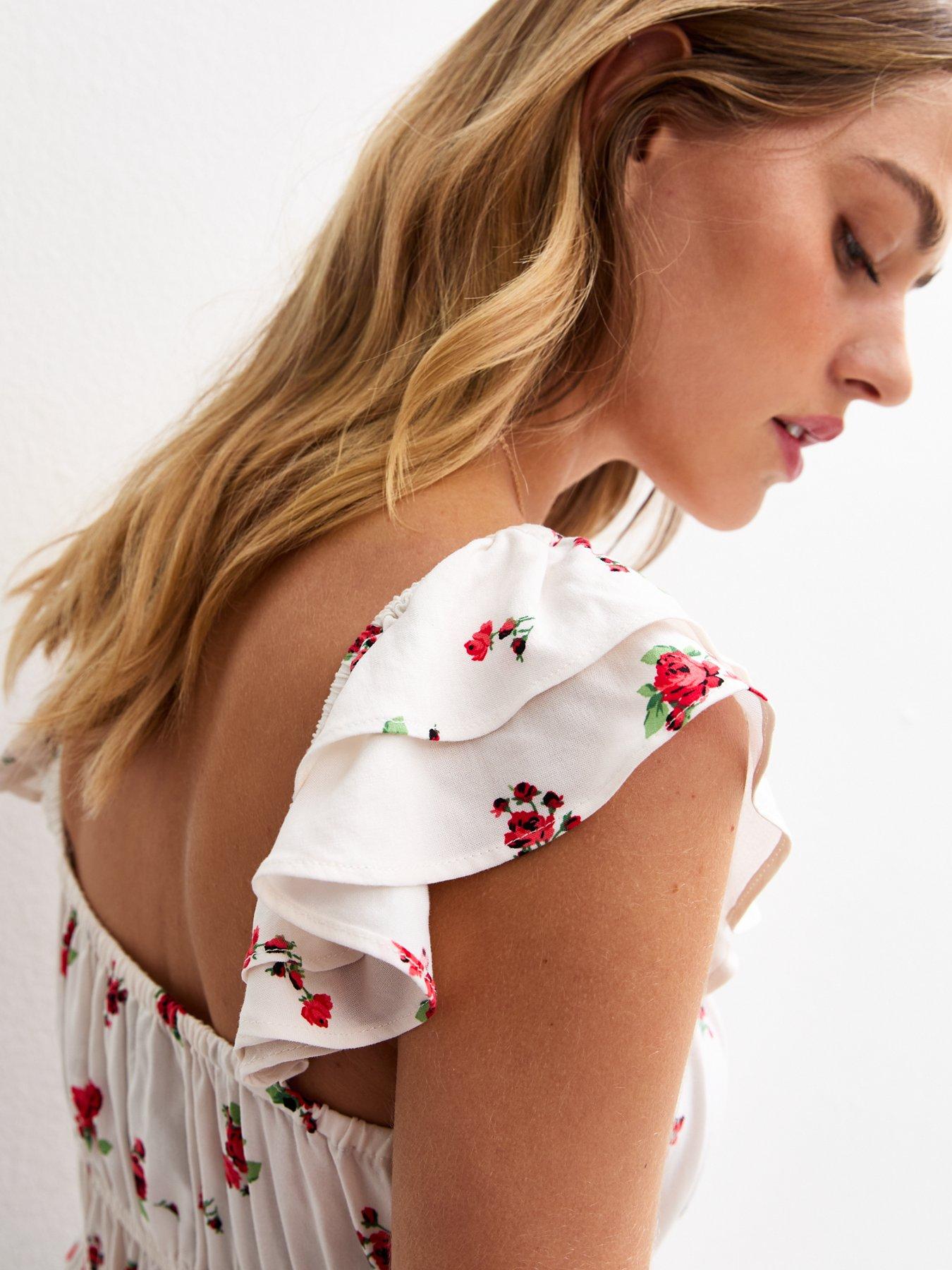 new-look-red-rose-print-shirred-waist-tea-topoutfit