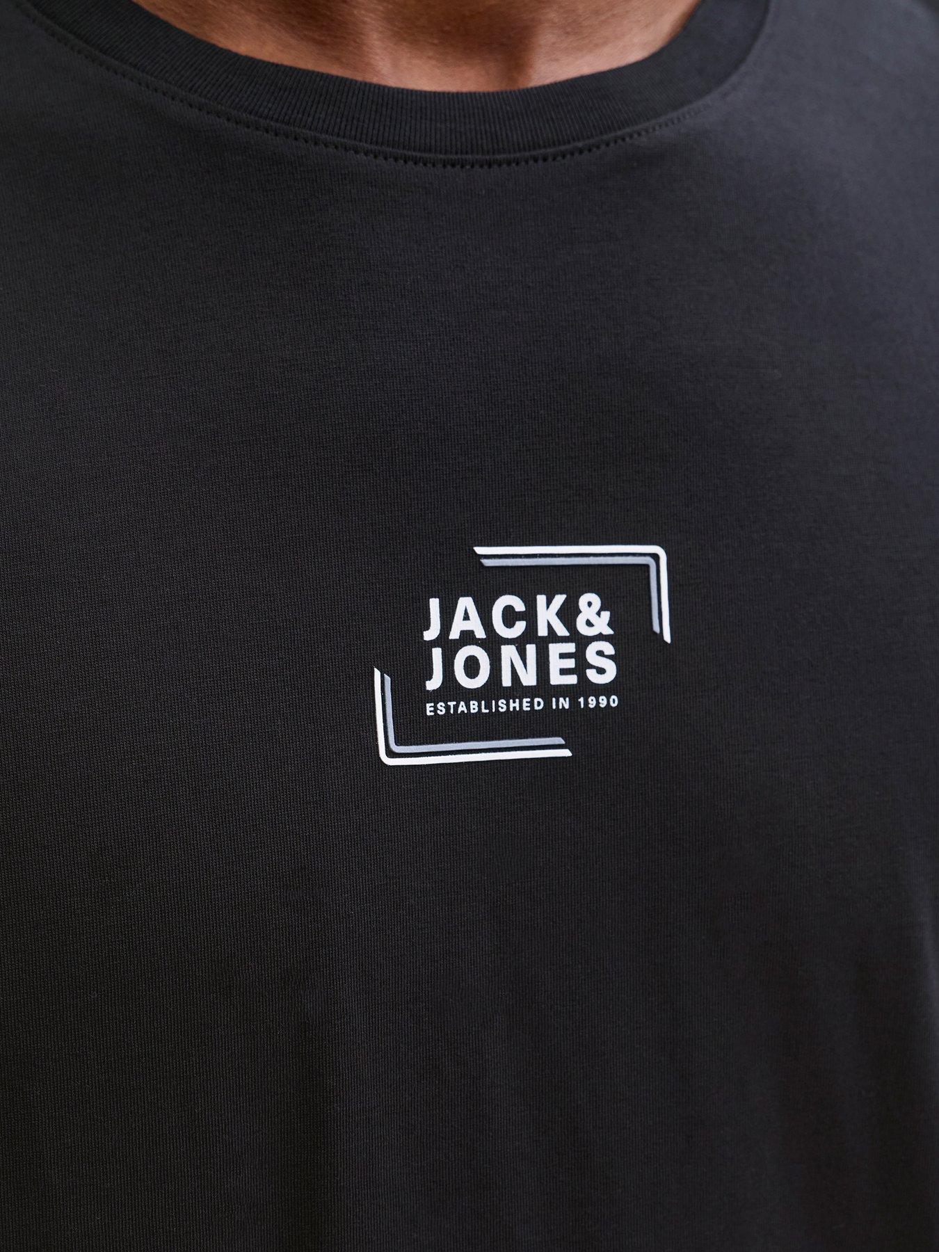 jack-jones-small-box-logo-t-shirt-blackoutfit