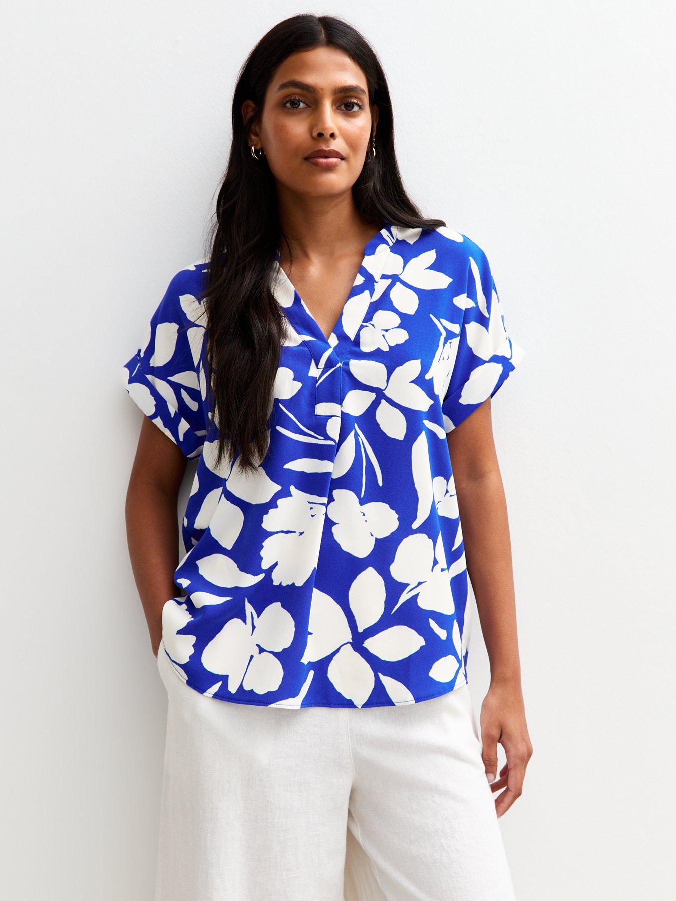 New Look Floral Print V-Neck Top - Bright Blue