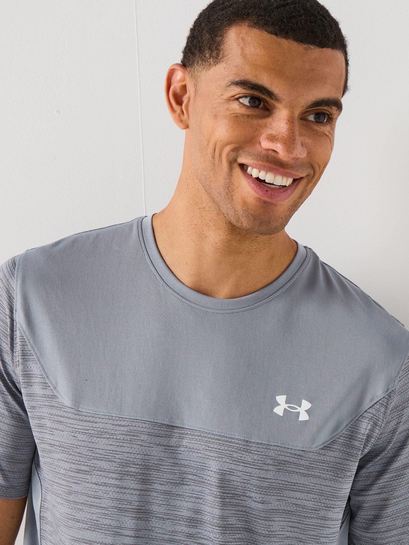 under-armour-mens-training-tech-utility-t-shirt-greyoutfit