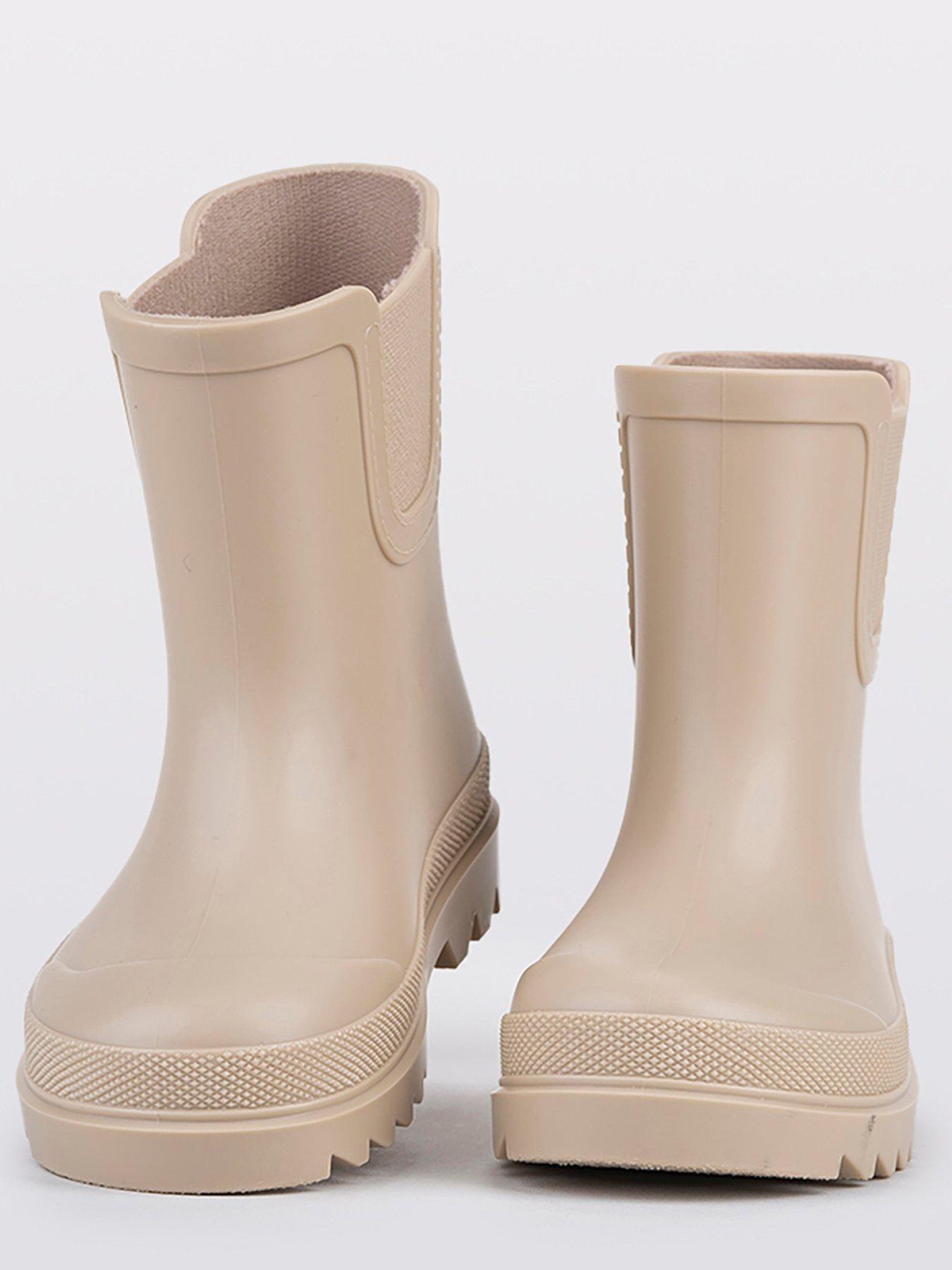 Image 4 of 4 of Igor Tokio Wellington - Beige