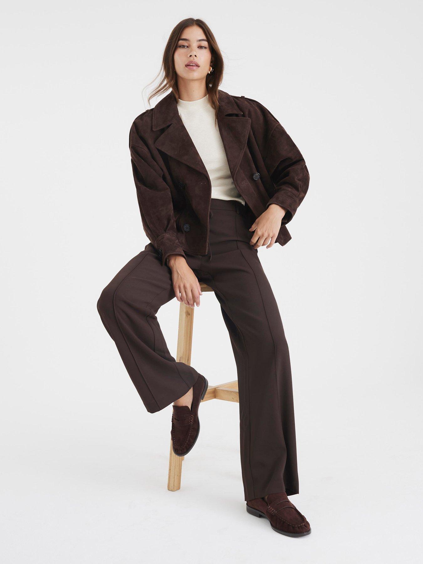 Image 3 of 4 of River Island Elasticated Smart Jogger - Brown