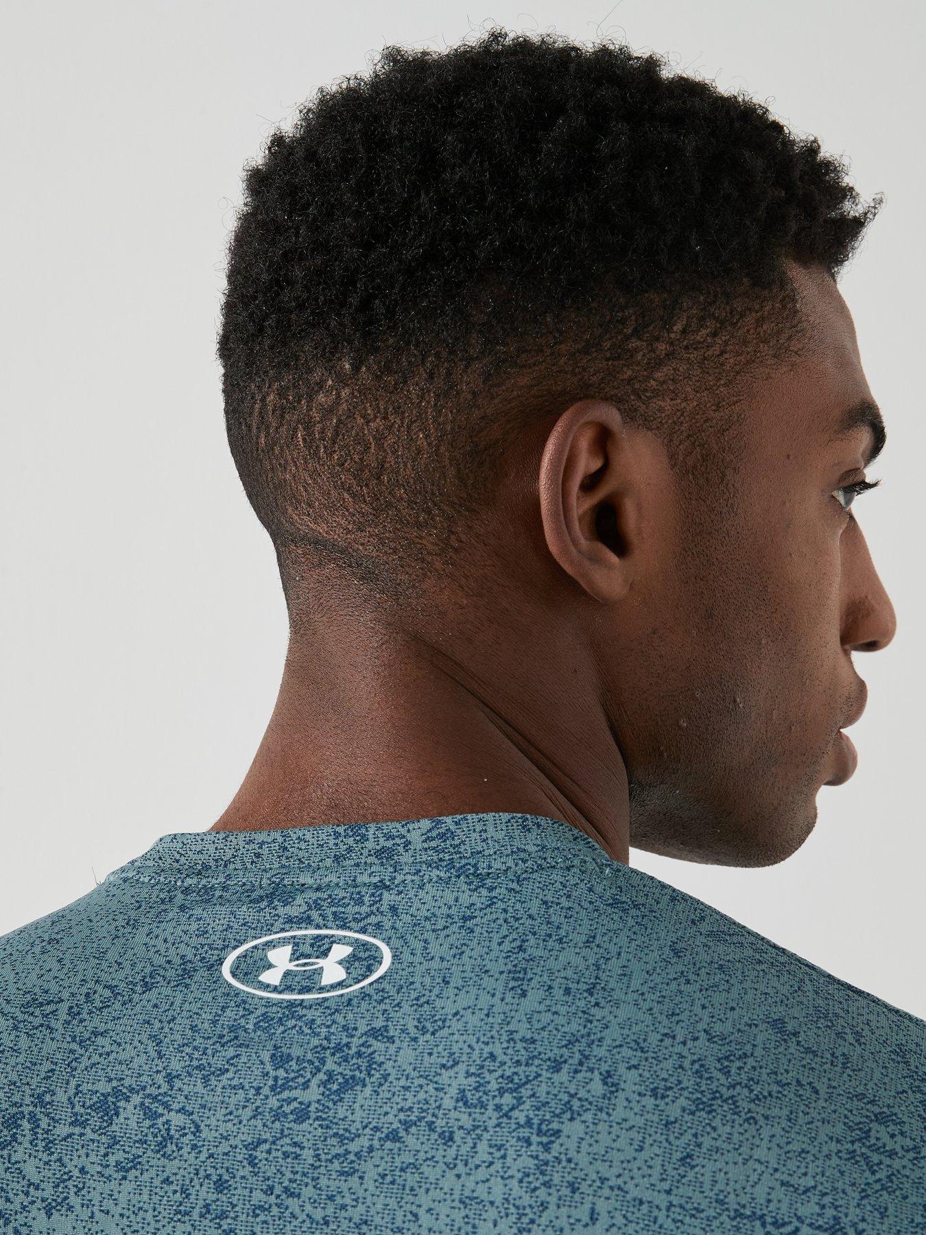 under-armour-mens-training-tech-pixelate-t-shirt-greenoutfit
