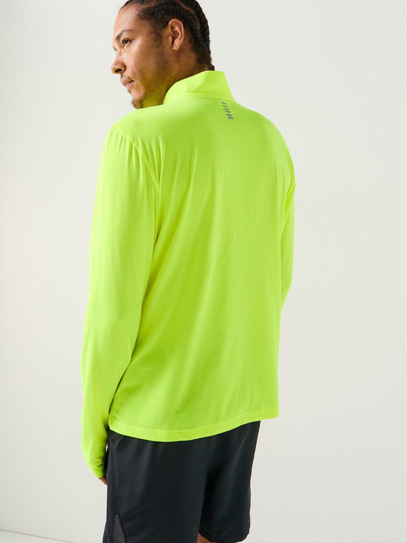 under-armour-mens-running-launch-14-zip-top-yellowstillFront