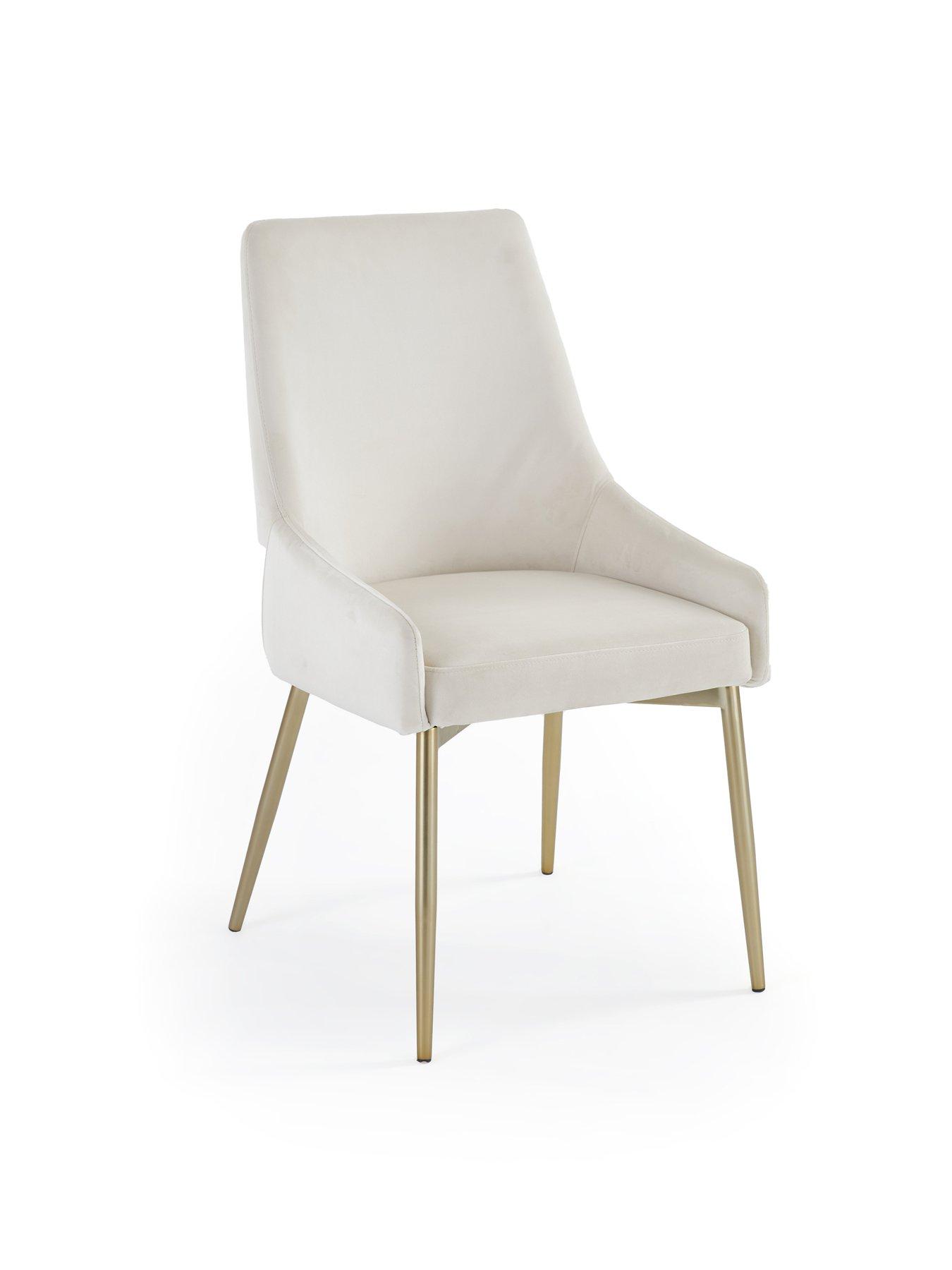the-very-collection-savannah-120cm-round-ceramic-dining-table-amp-4-nala-dining-chairs-fscreg-certifieddetail