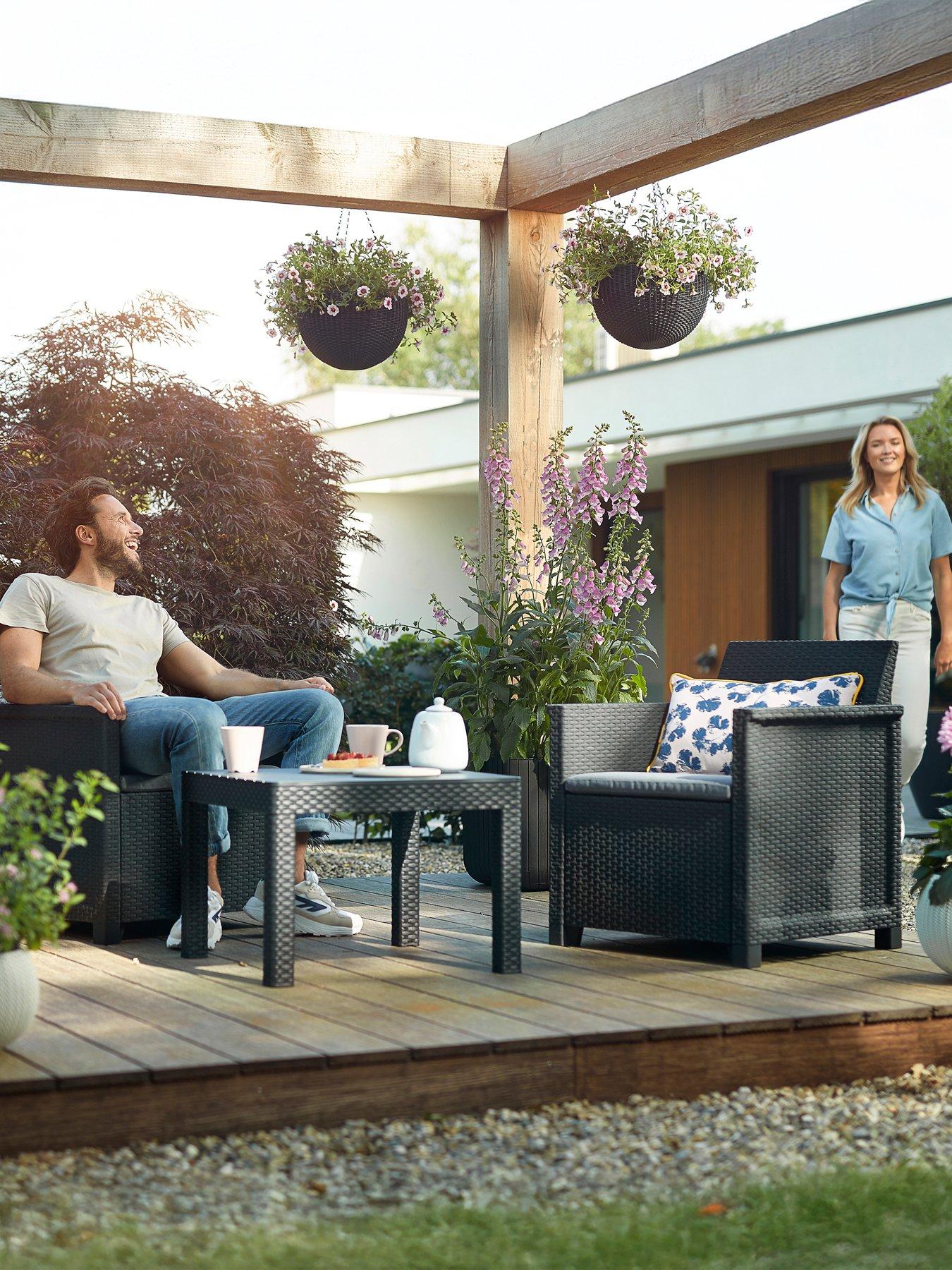 undefined Emma balcony set