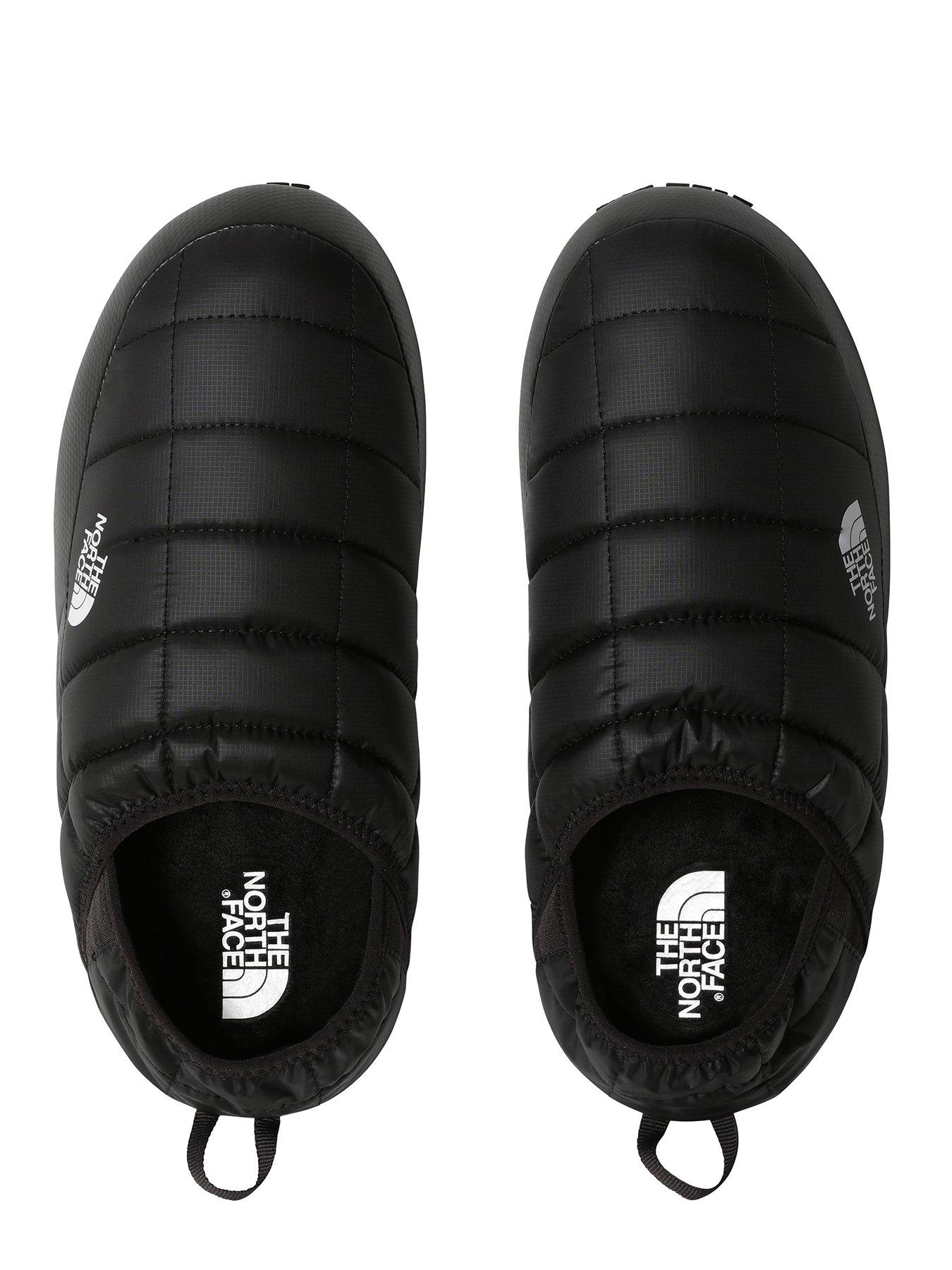 the-north-face-mens-thermoball-traction-mule-v-blackwhiteoutfit