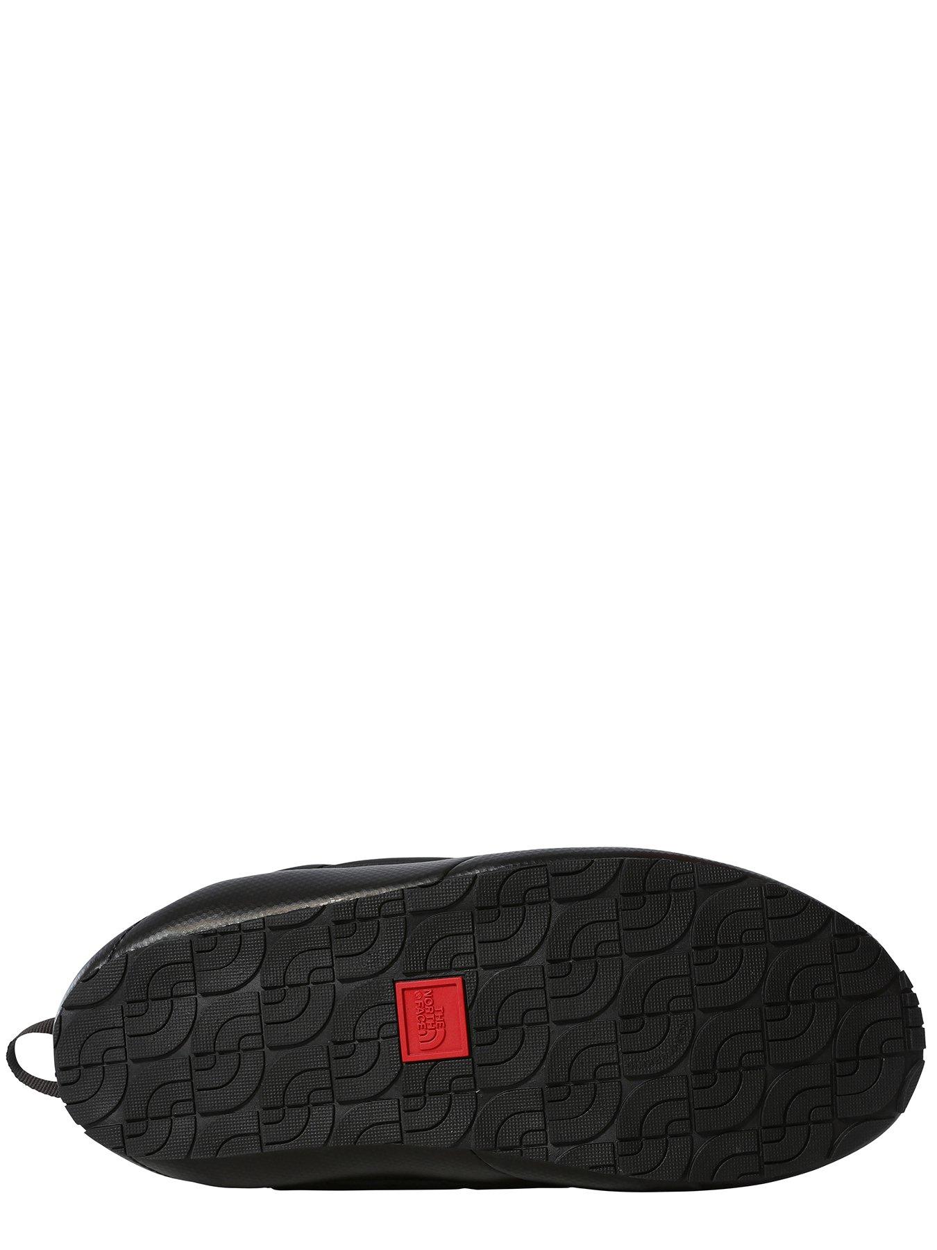 the-north-face-mens-thermoball-traction-mule-v-blackwhitedetail