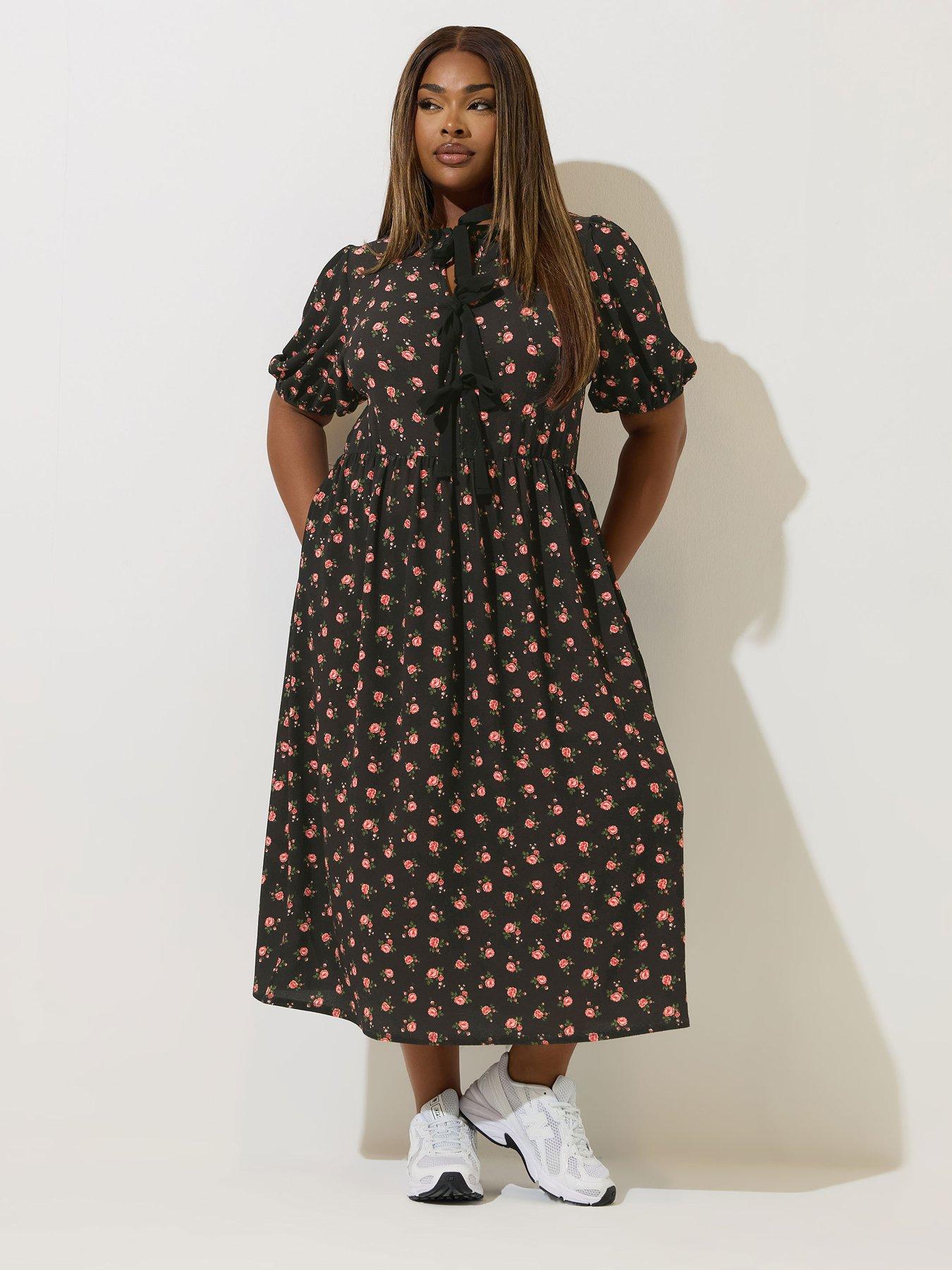 Image 1 of 5 of Yours Curve Rose Tie Front Dress - Black