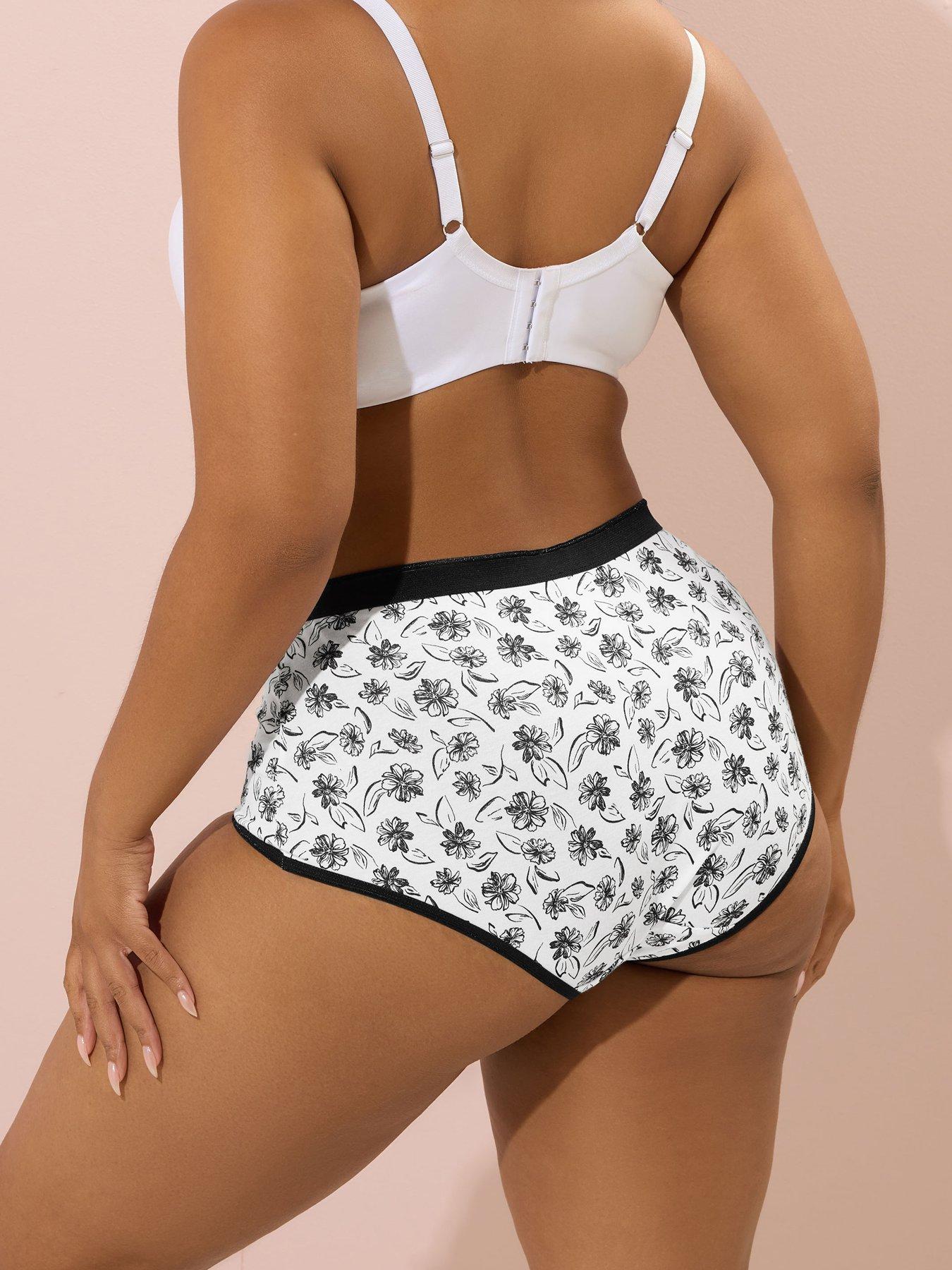 Image 2 of 6 of Yours Curve 5 Pack Mono Floral Full Briefs - Black