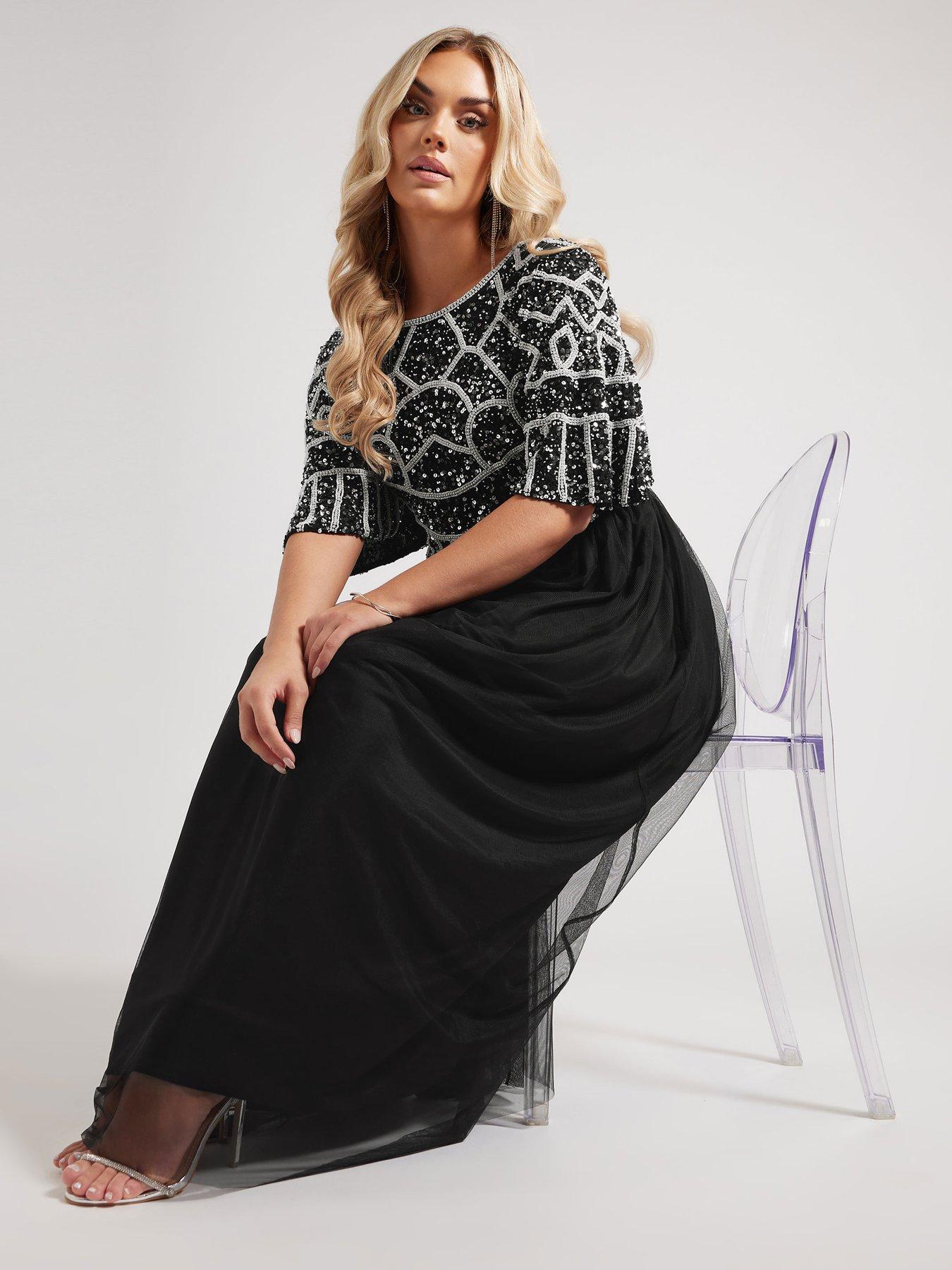 undefined Curve Abstract Embellished Maxi Dress - Black