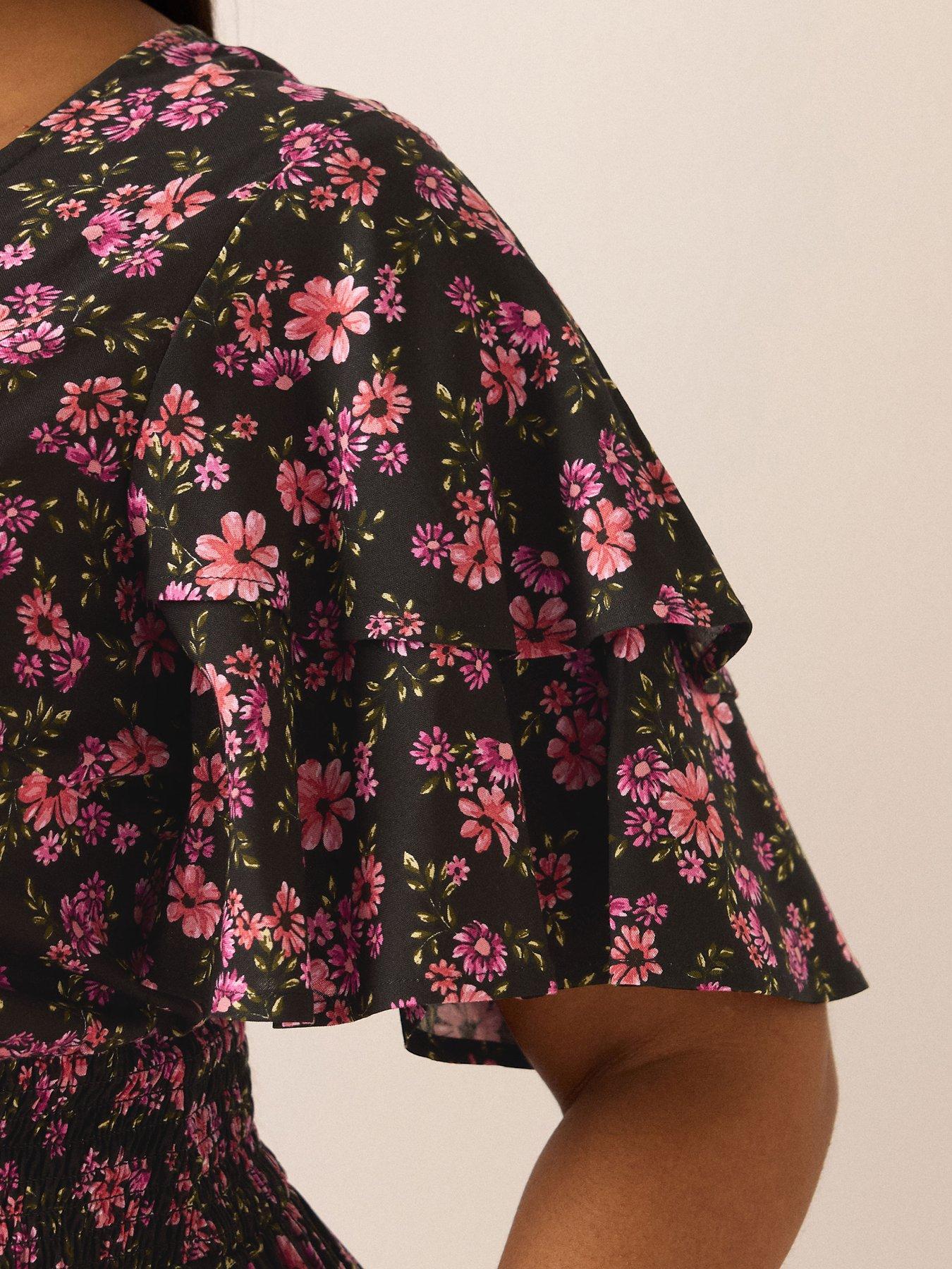 Image 4 of 4 of Yours Curve Flutter Sleeve Top - Pink