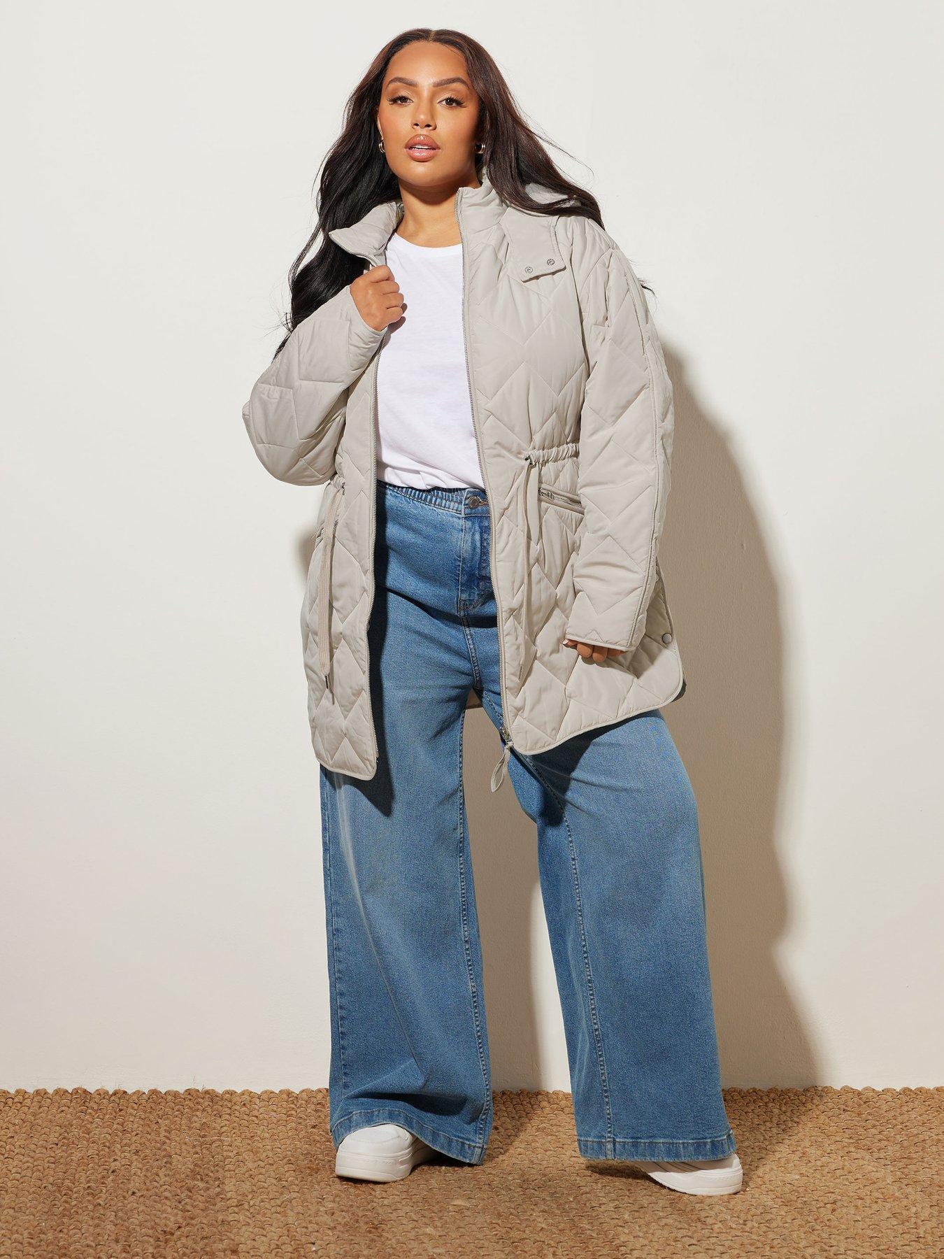 Image 3 of 4 of Yours Curve Zig Zag Quilted Midi Jacket - Ivory