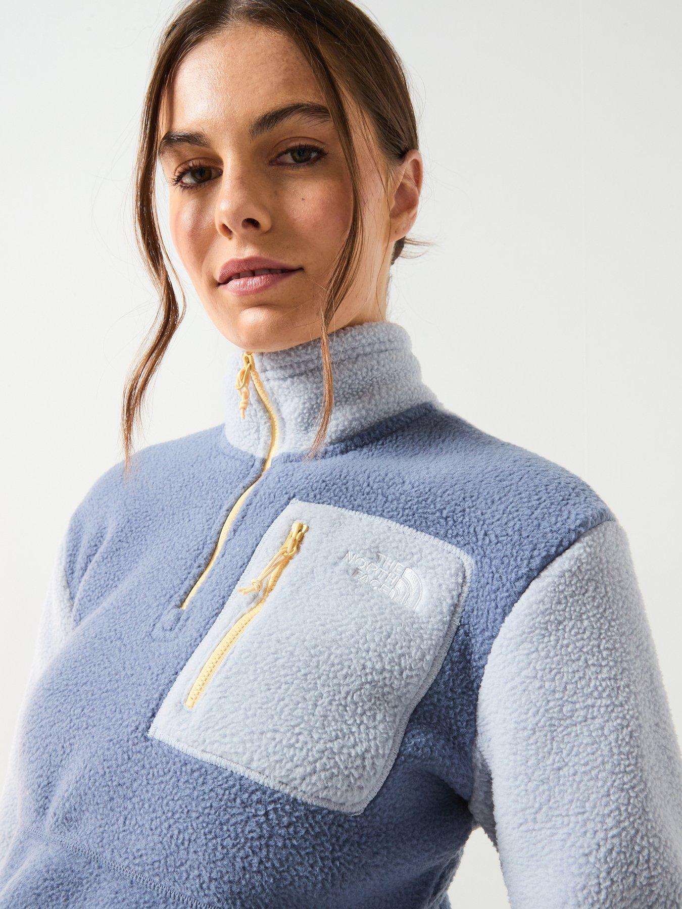 the-north-face-womens-yumiori-frac14-zip-fleece--greyoutfit