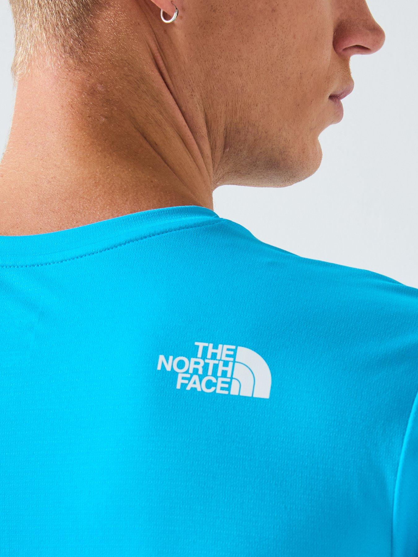 the-north-face-mens-247-ss-tee-reg-bluedetail