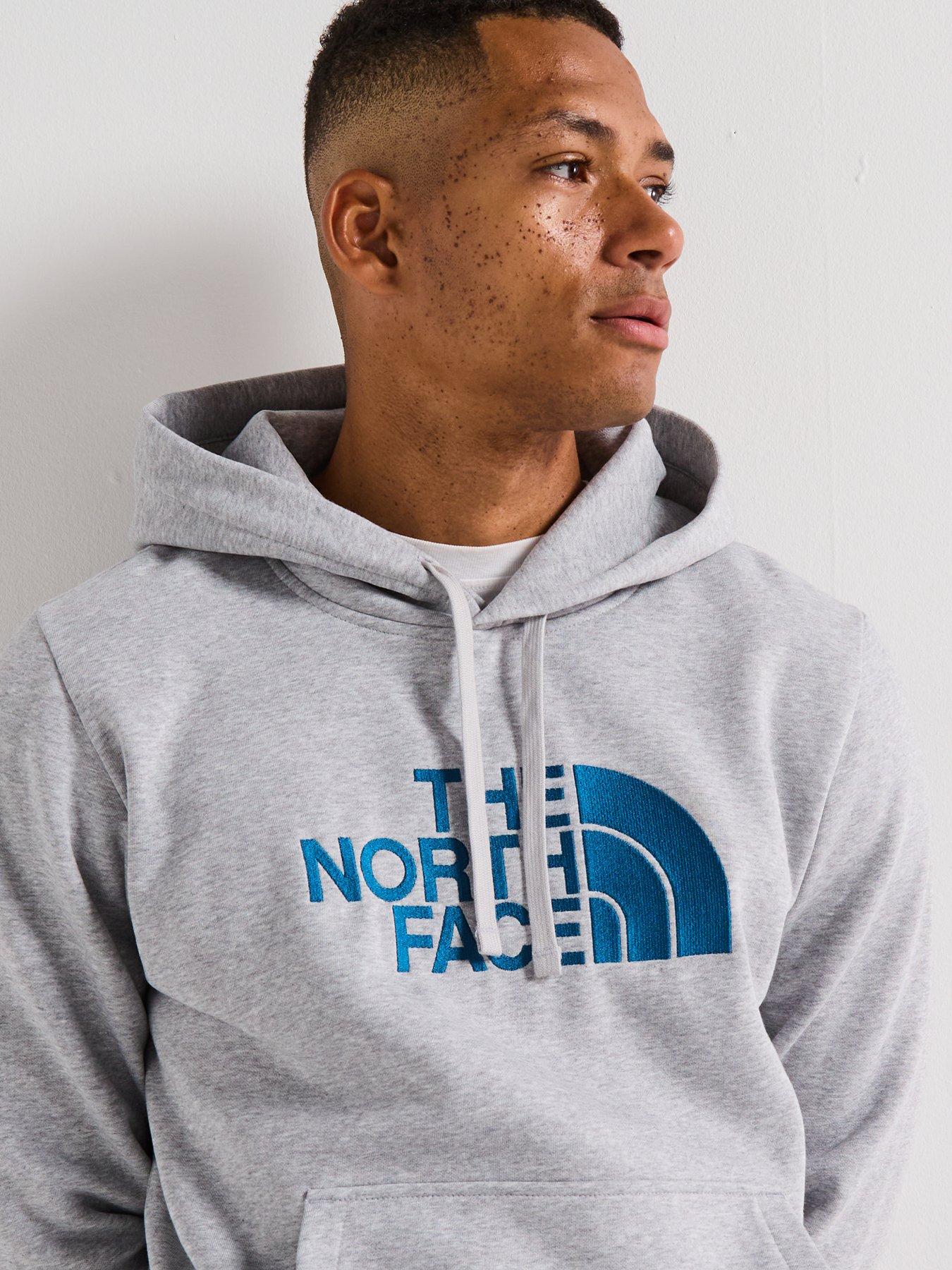 the-north-face-mens-drew-peak-pullover-hoodie-greyoutfit