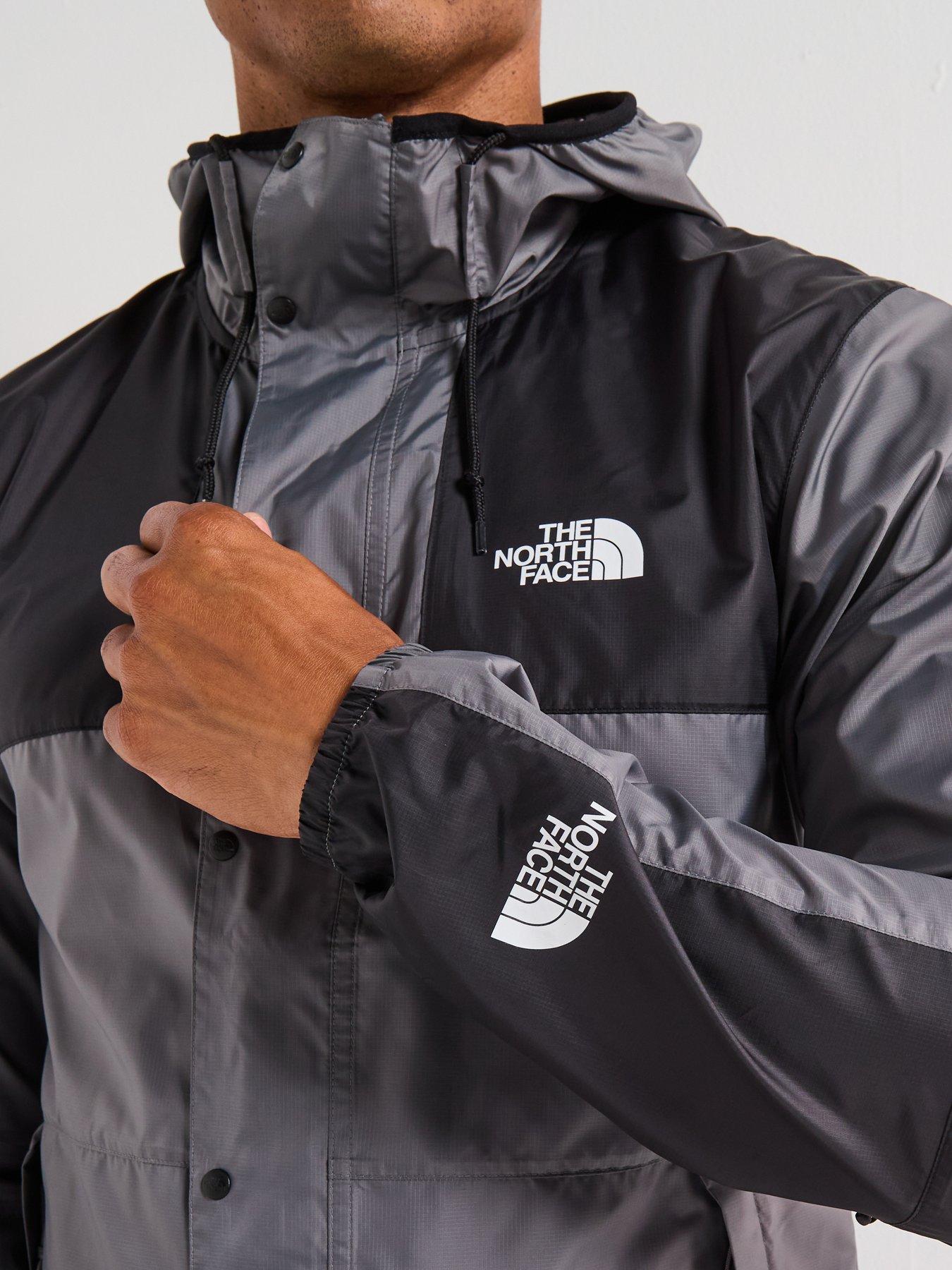 the-north-face-mens-seasonal-mountain-jacket-greyoutfit
