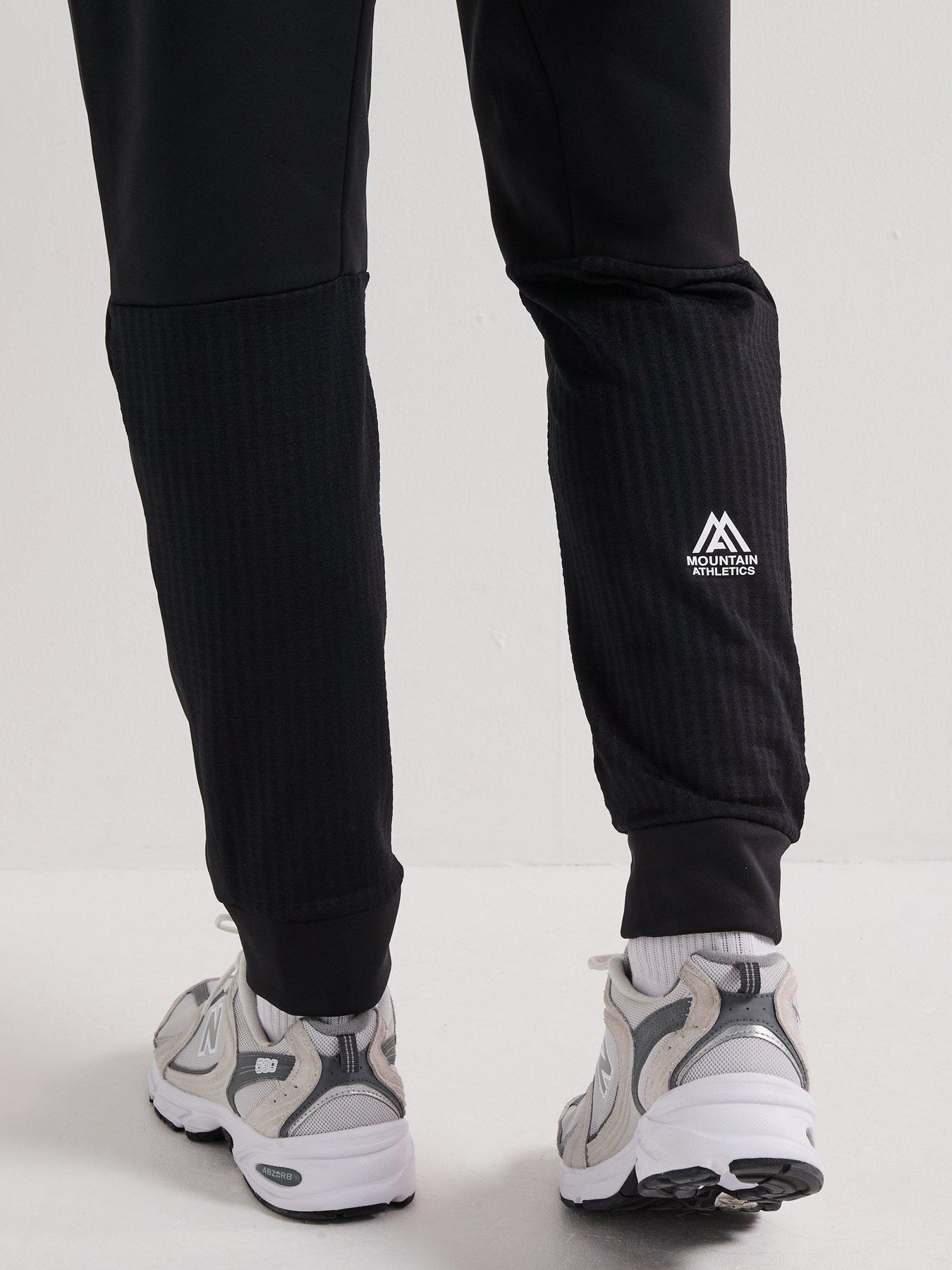 Image 5 of 5 of The North Face Men's Mountain Athletics Fleece Pant - Black